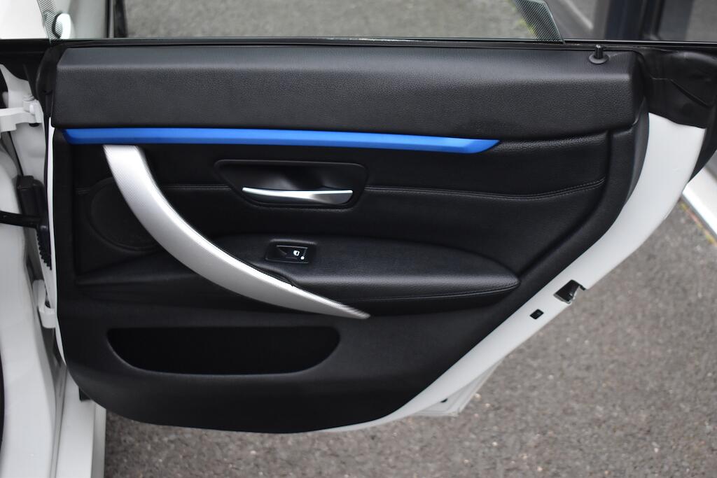 BMW 4 Series view 37
