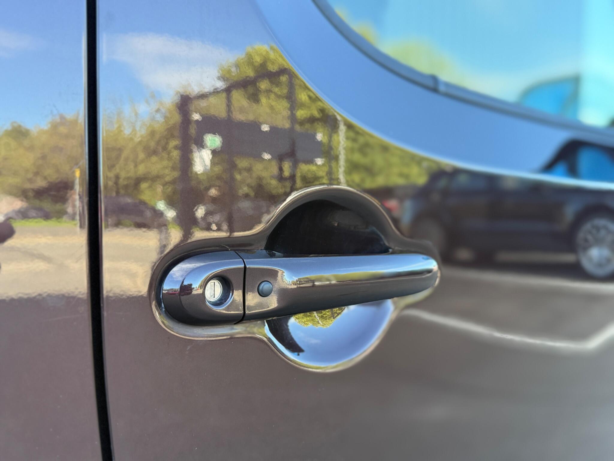 Nissan Cube view 74