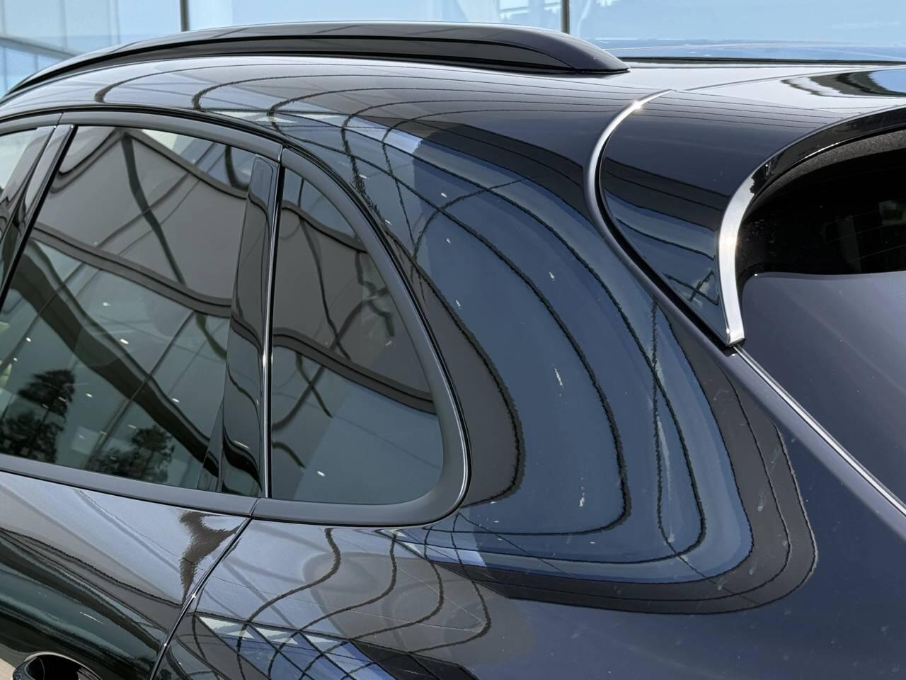 Porsche Macan view 51