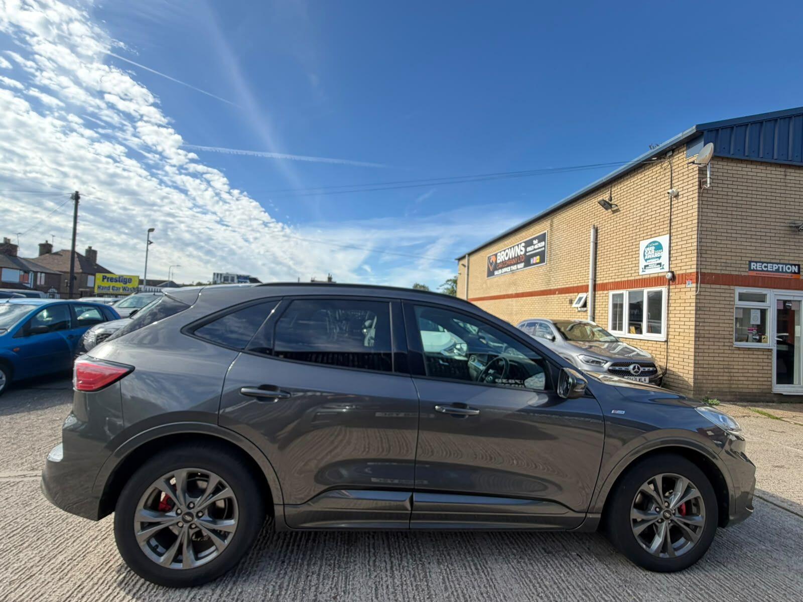 Ford Kuga view 2