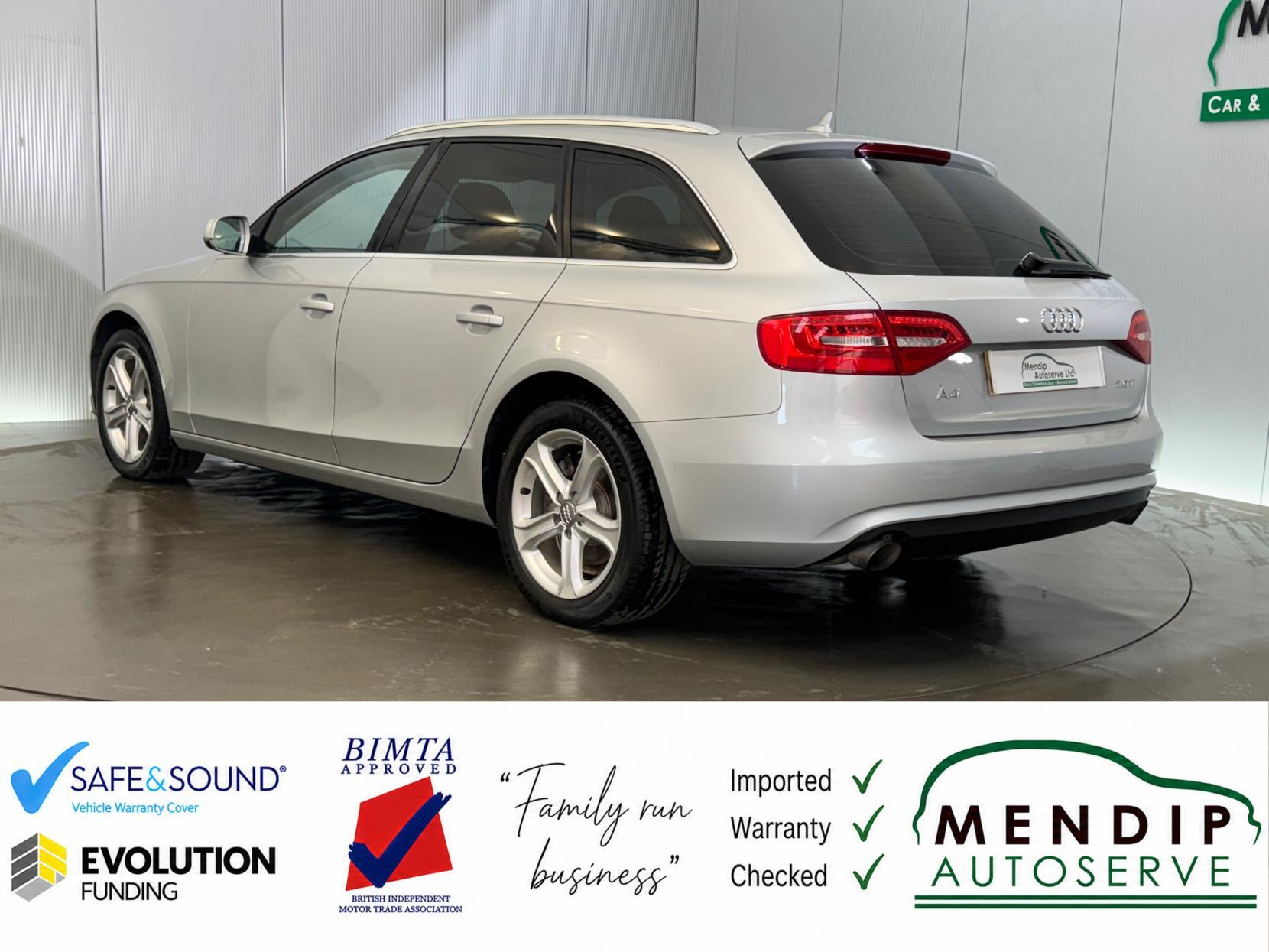 Audi A4 Avant view 17