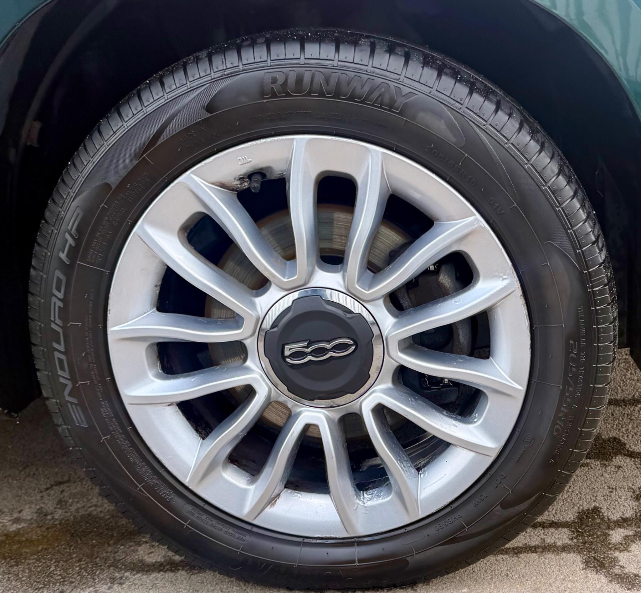 Fiat 500L view 21