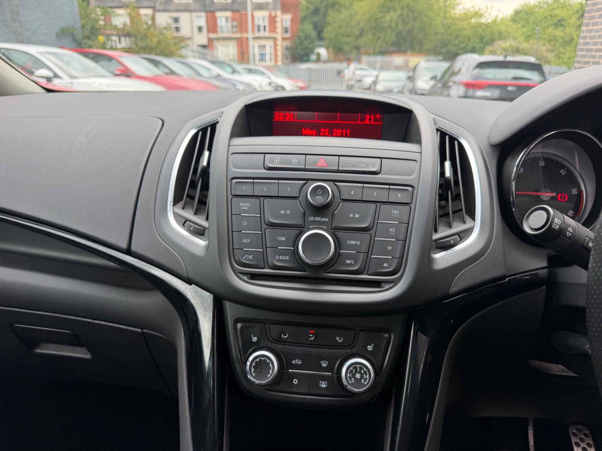 Vauxhall Zafira Tourer view 36