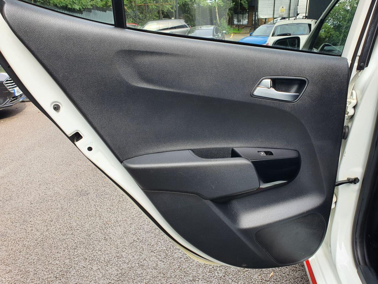 Kia Picanto view 22