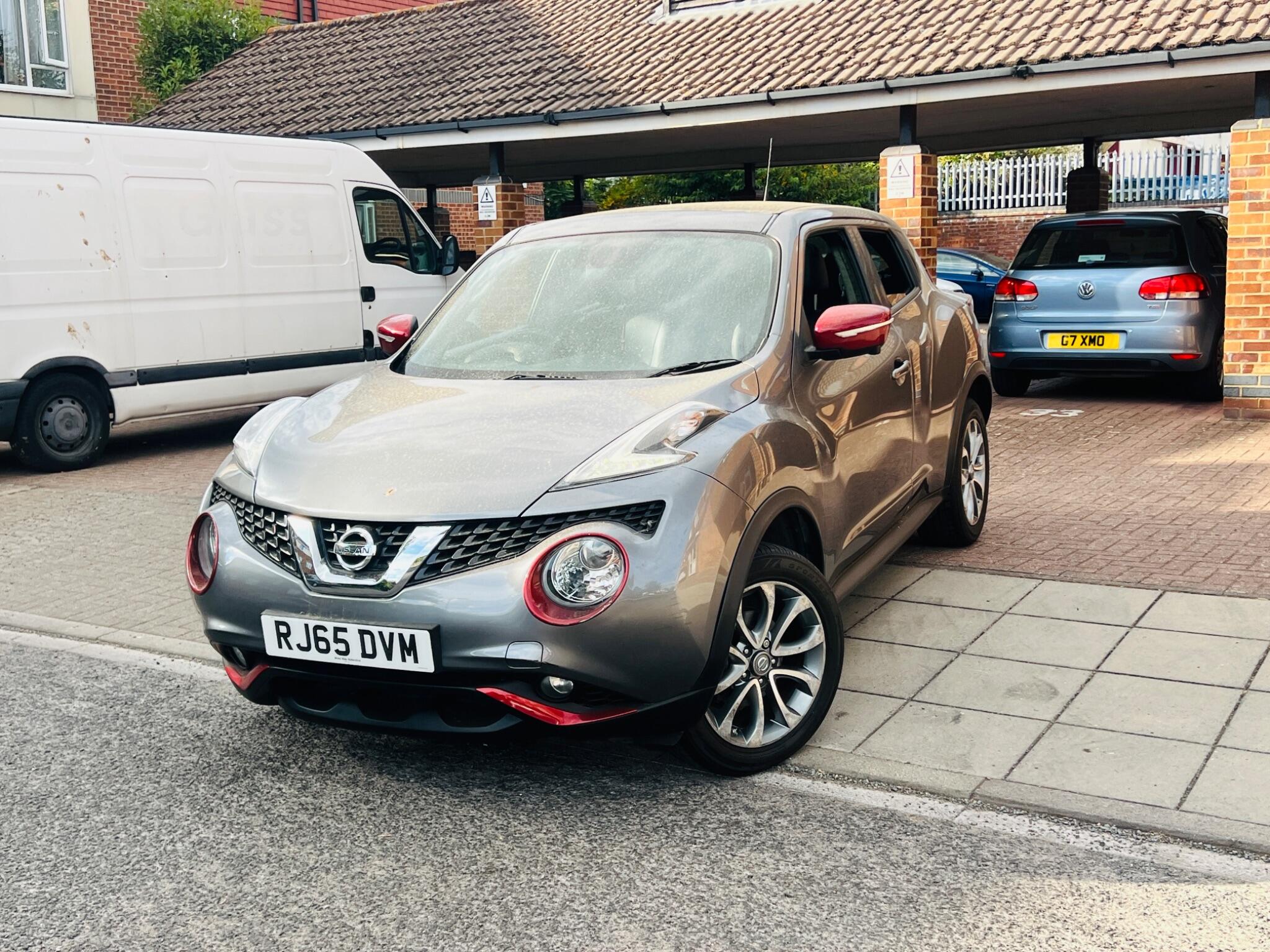 Nissan Juke view 2
