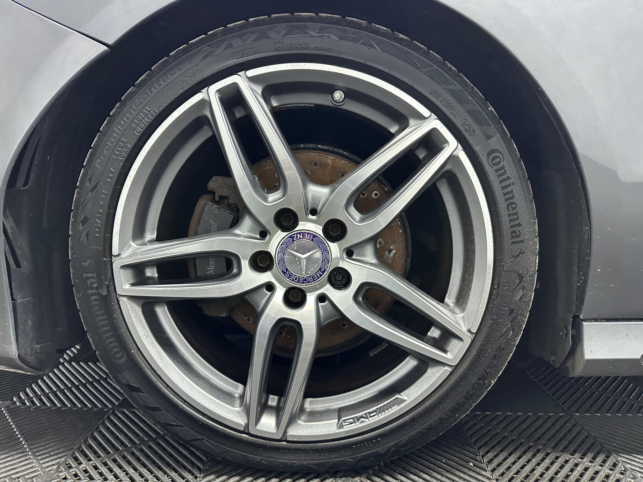 Mercedes-Benz B-Class view 30
