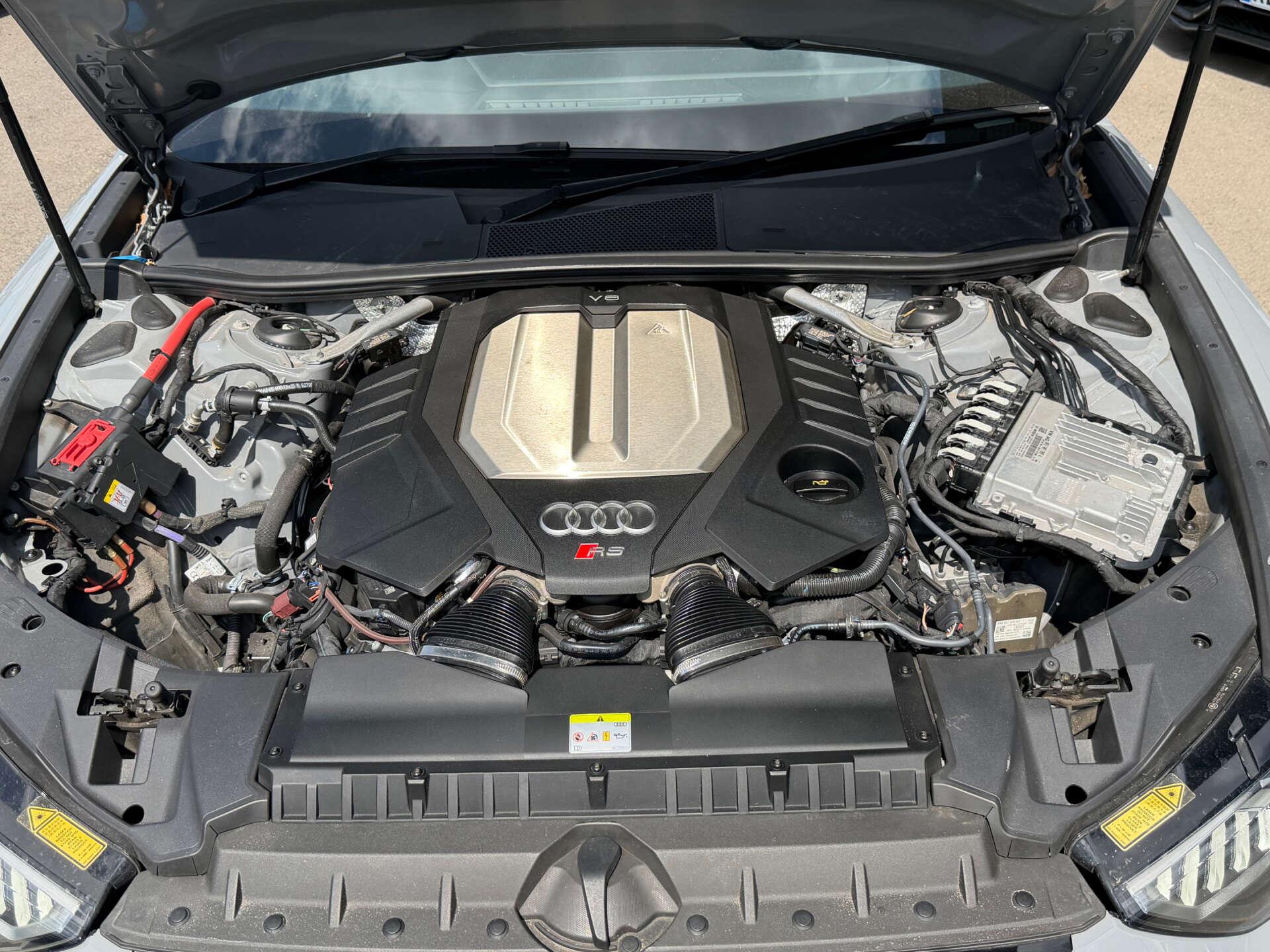 Audi RS6 Avant view 51