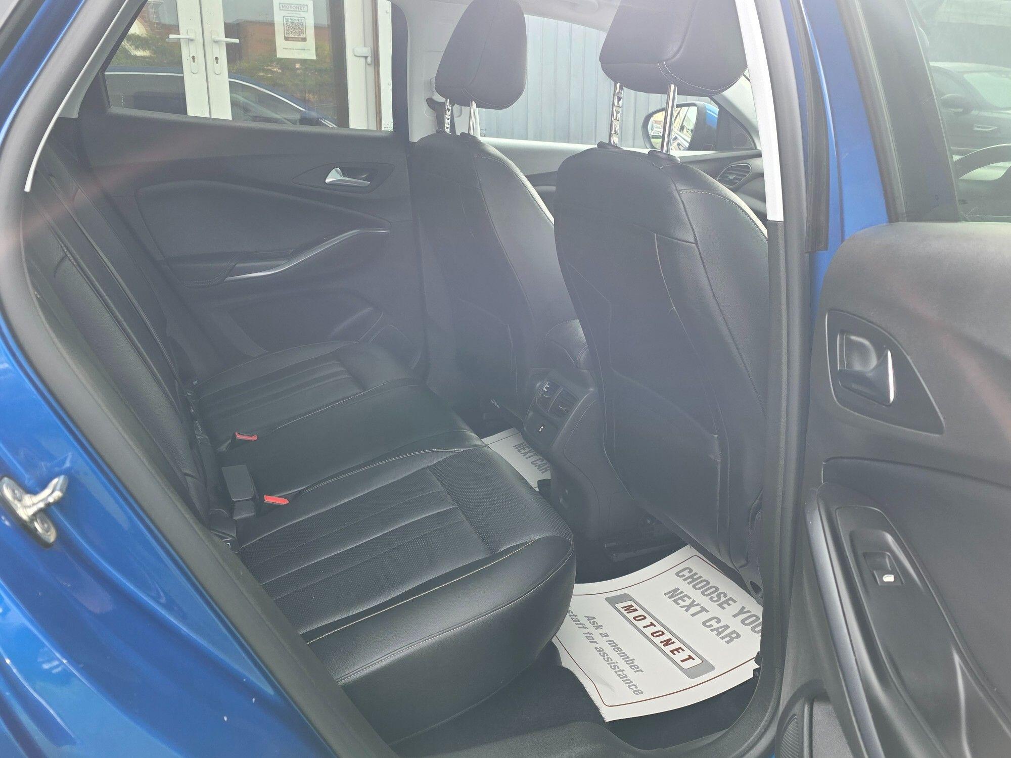 Vauxhall Grandland X view 14