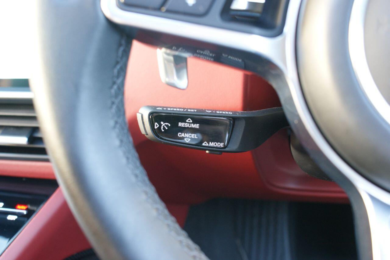 Porsche Cayenne view 69