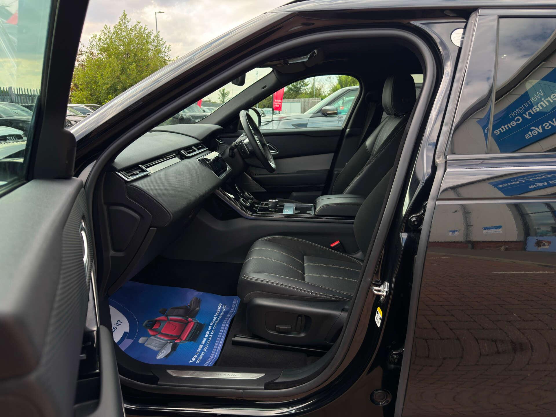Land Rover Range Rover Velar view 46