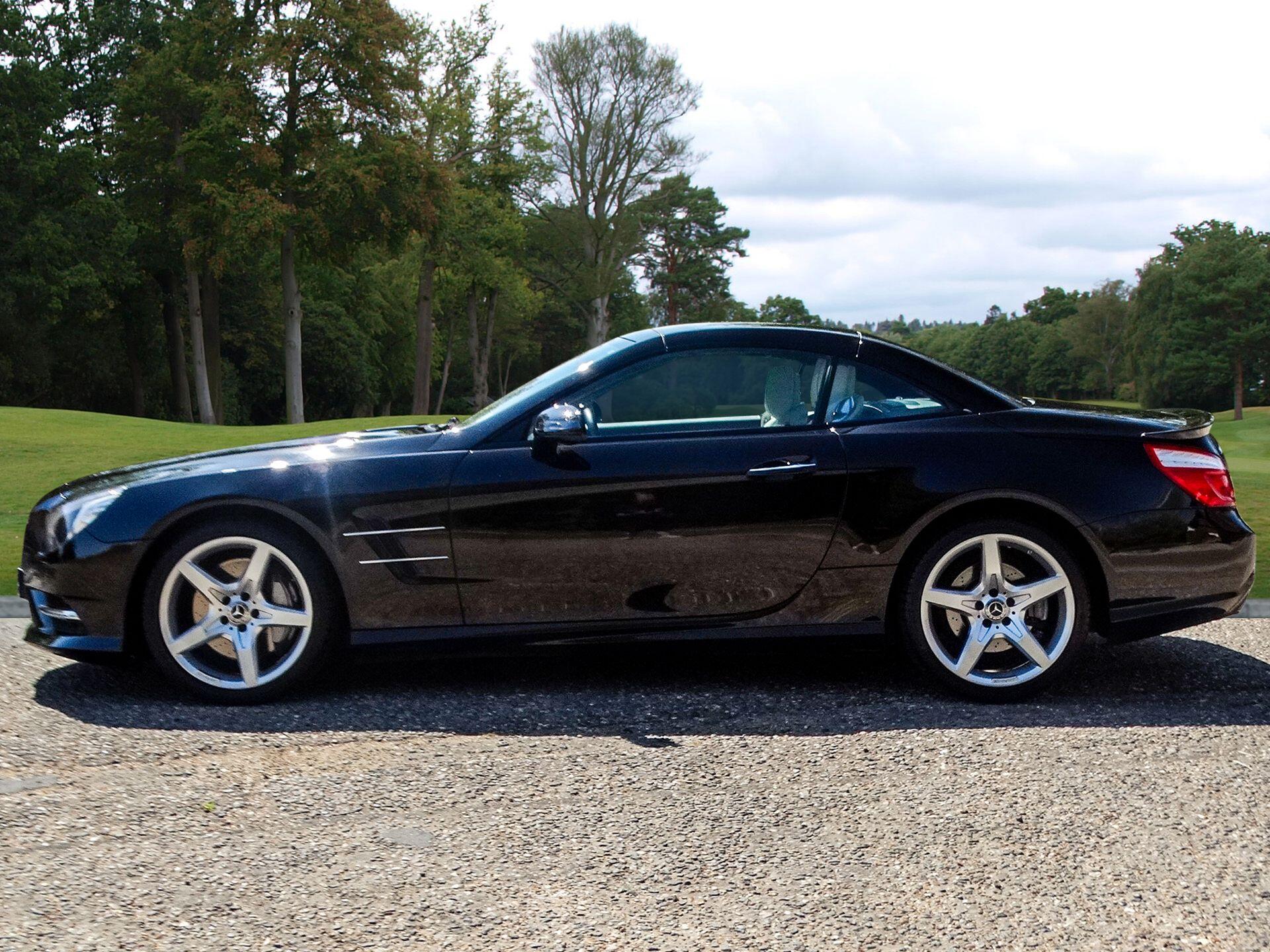 Mercedes-Benz SL view 33