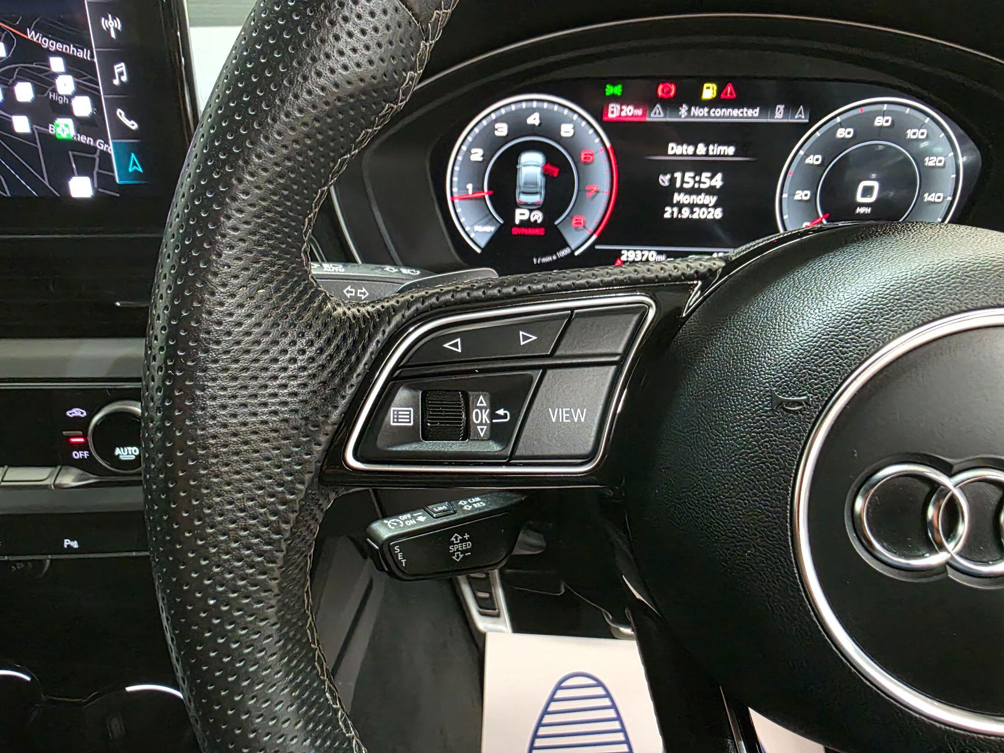 Audi A4 view 21