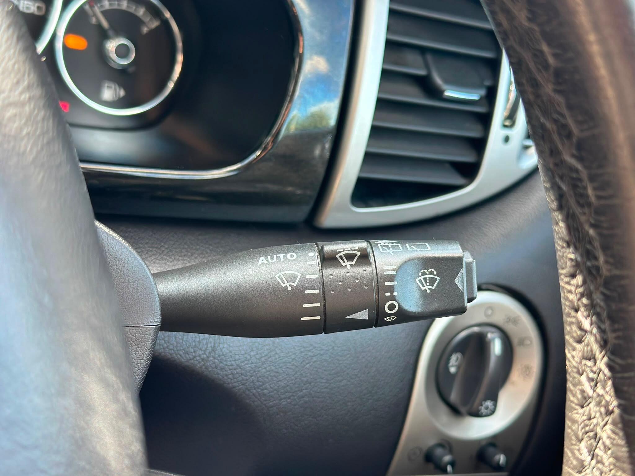 Jaguar X-Type view 38