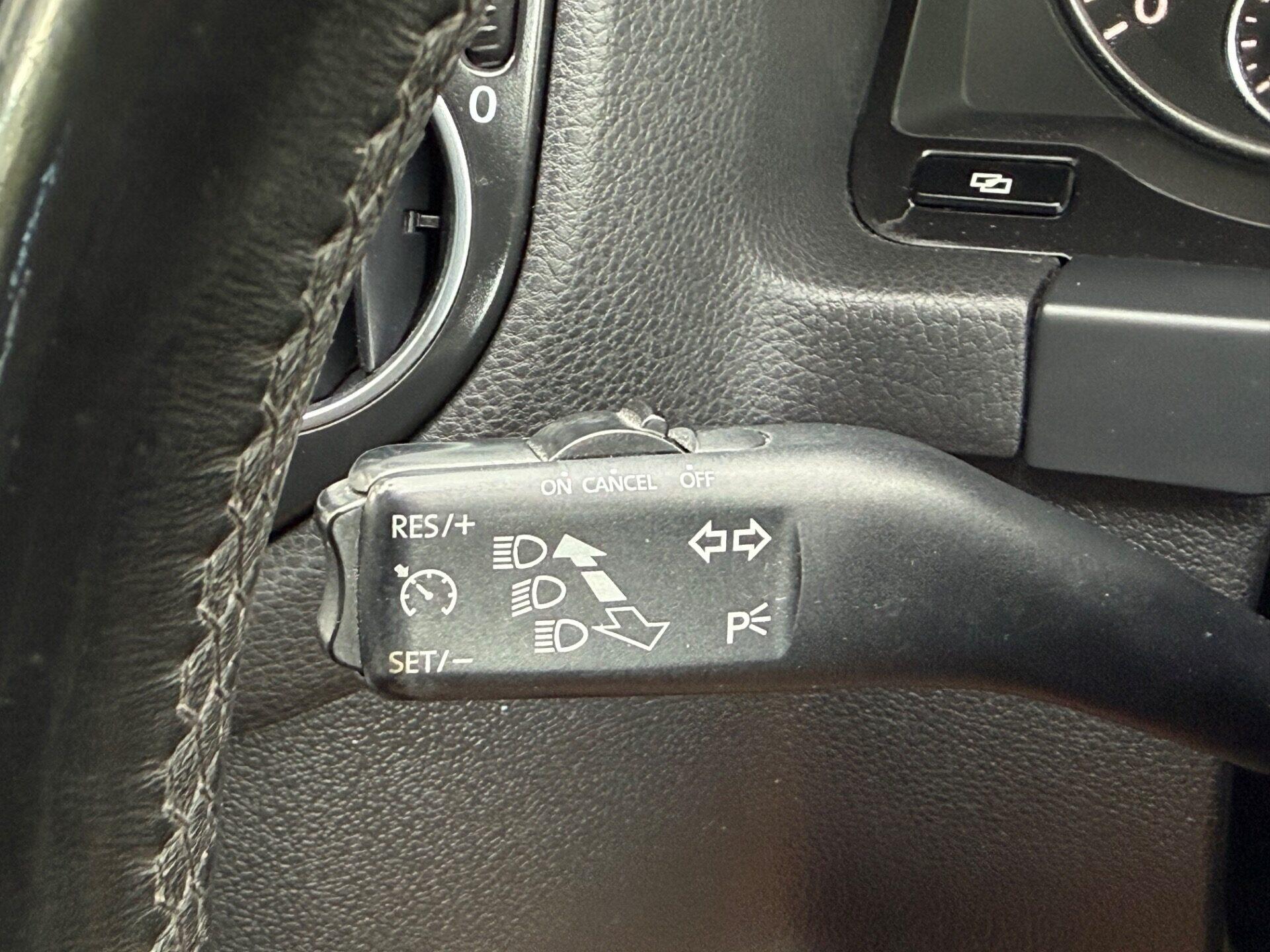 Volkswagen Golf Plus view 43