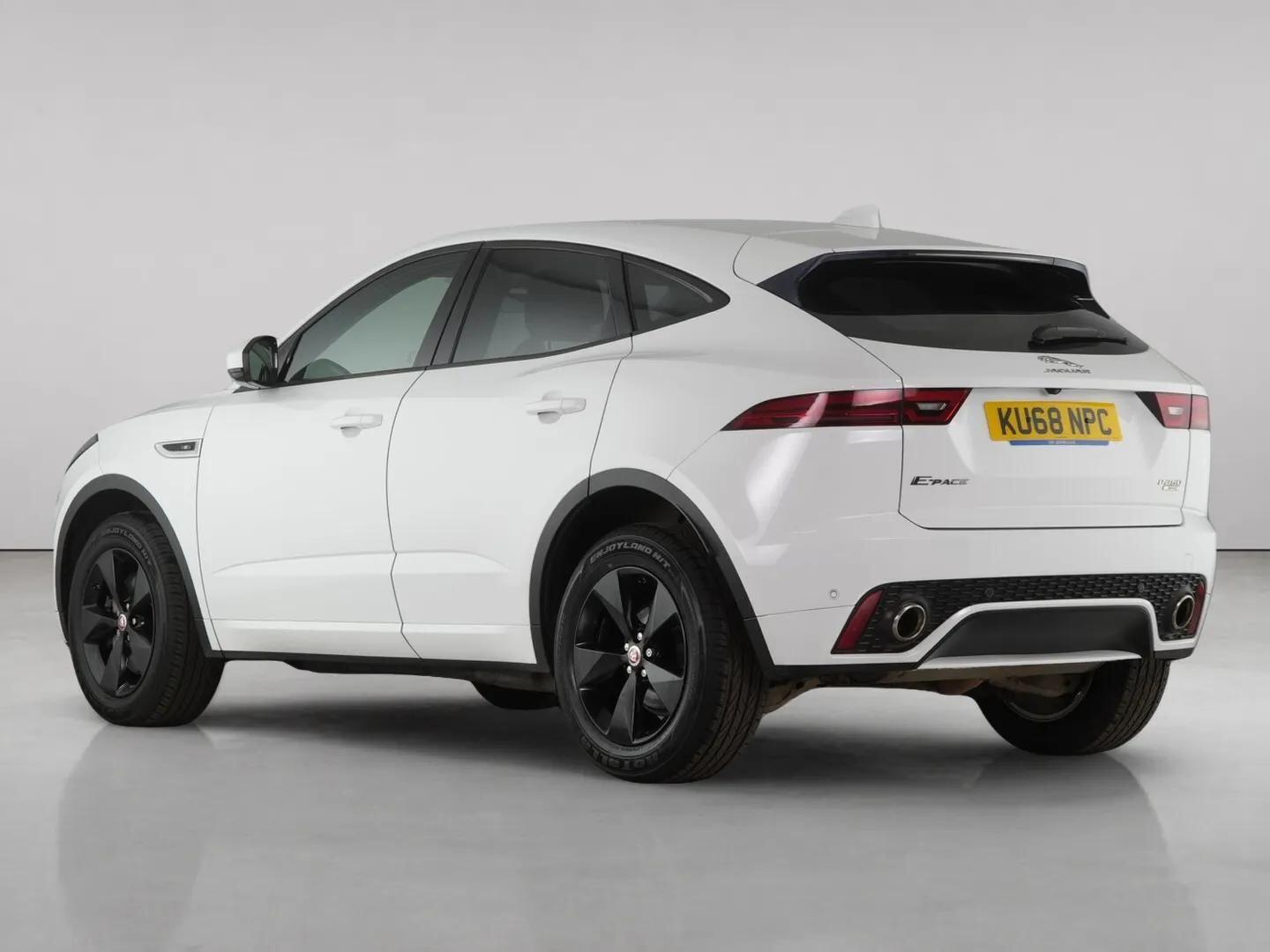 Jaguar E-Pace view 6