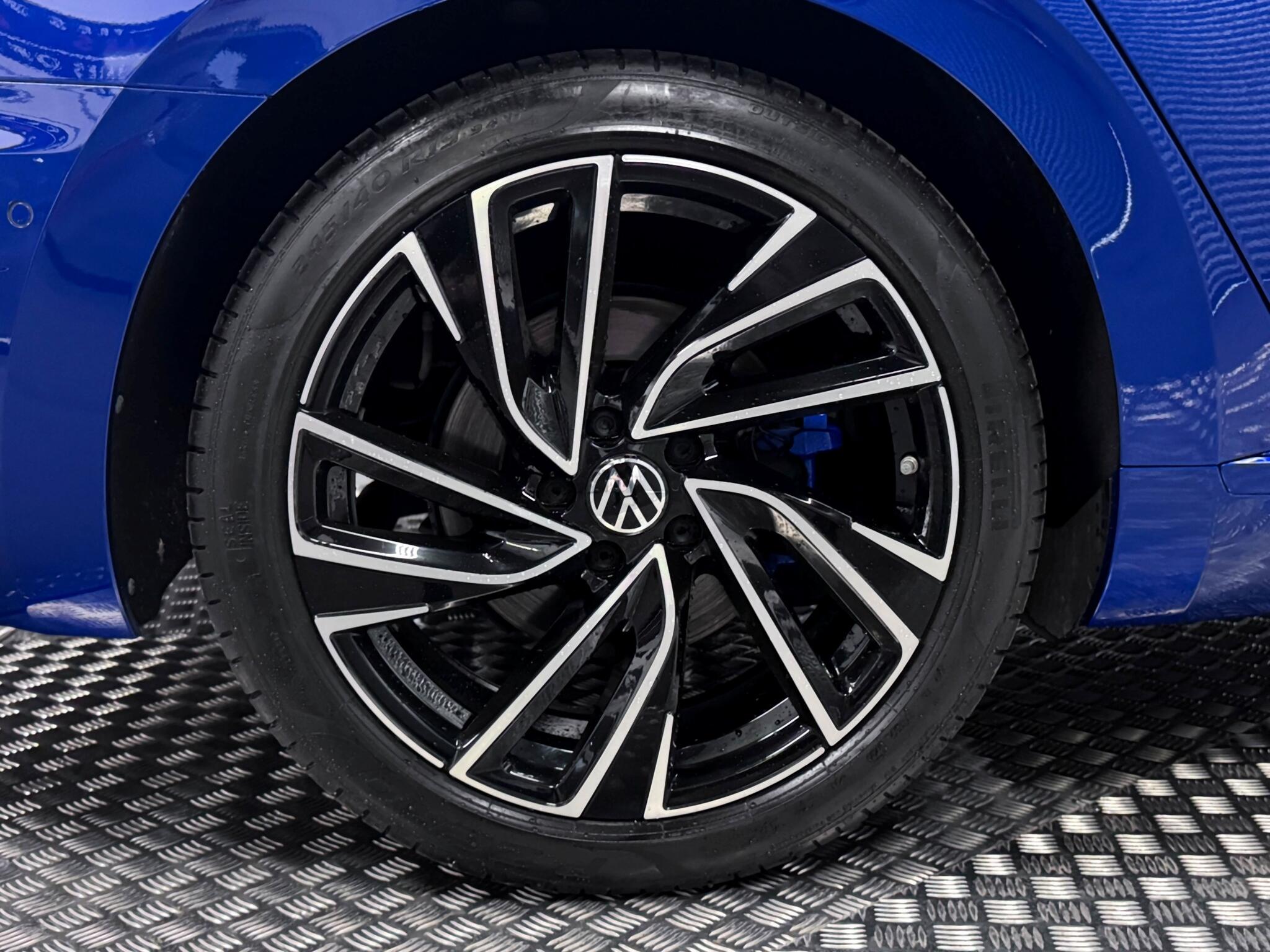 Volkswagen Arteon view 57