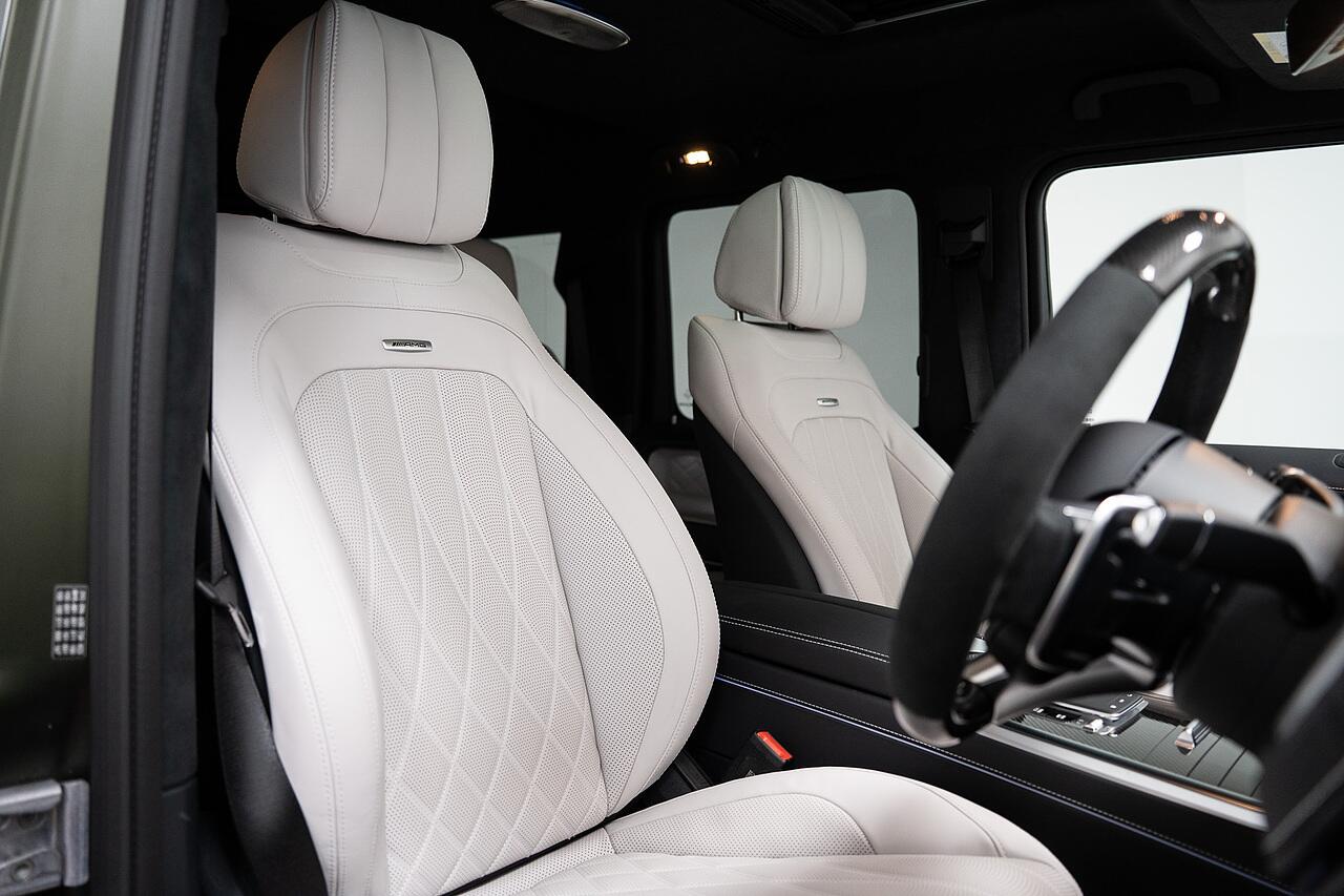 Mercedes-Benz G-Class view 2