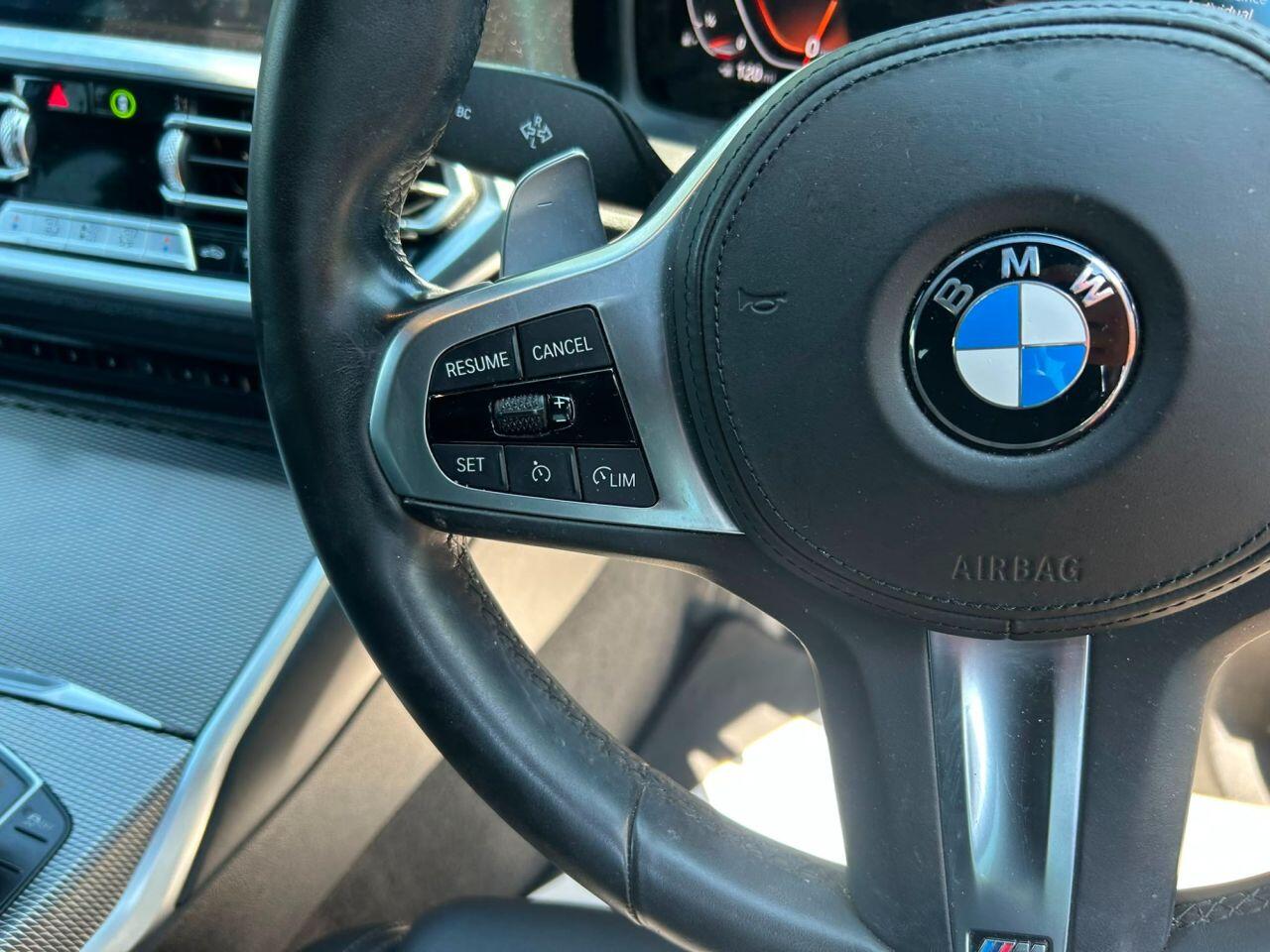 BMW 3 Series view 35