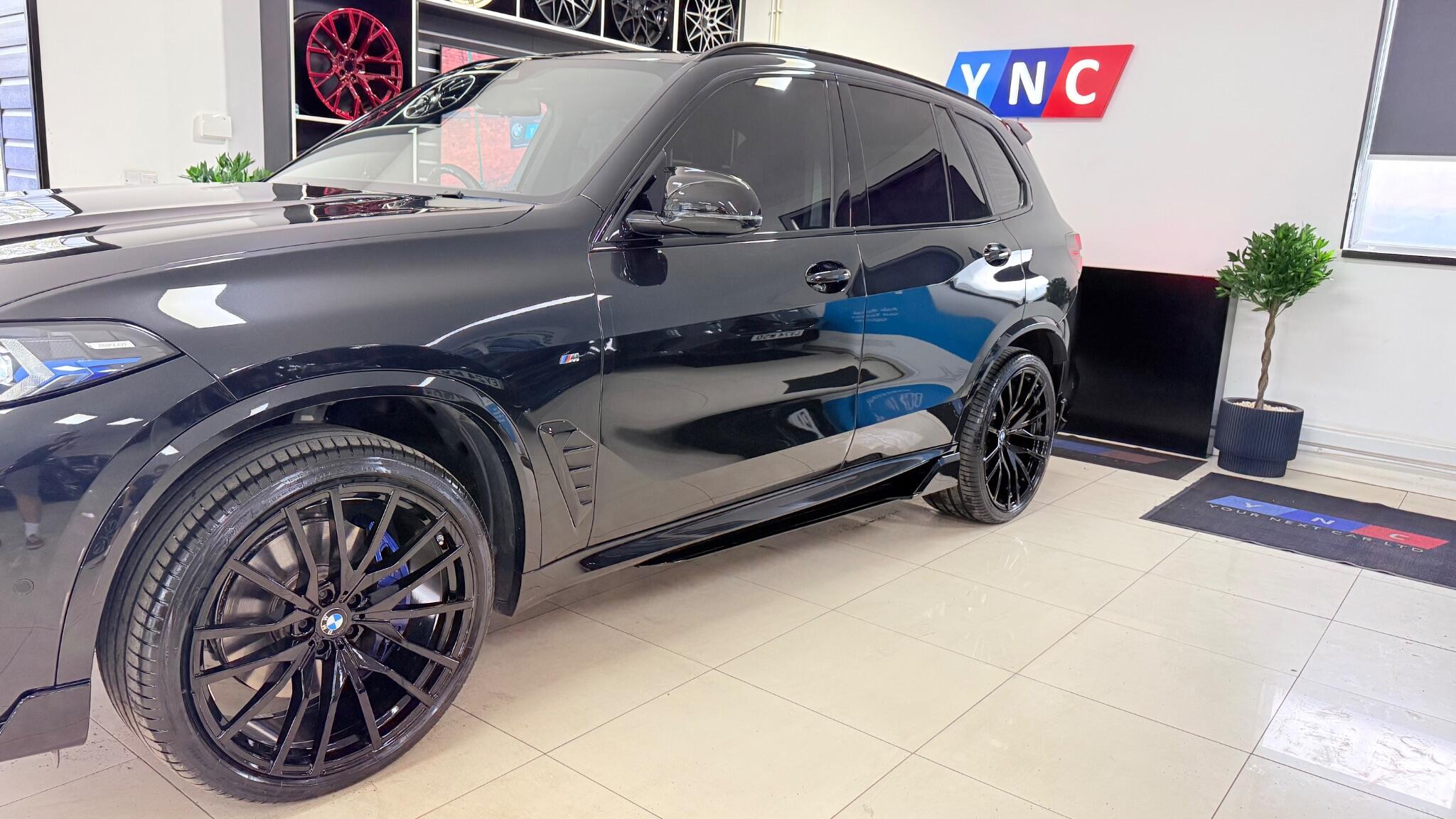 BMW X5 view 17