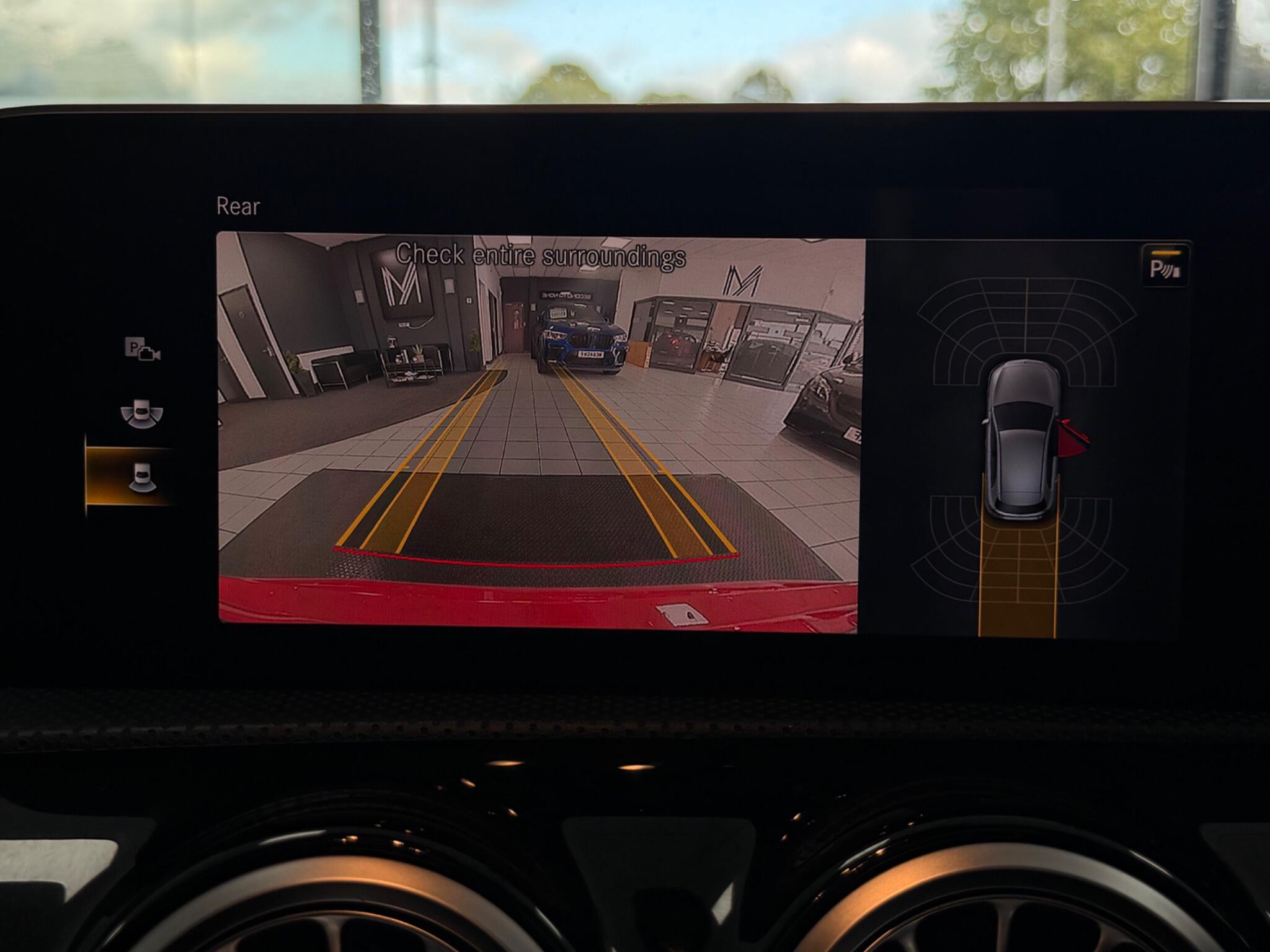 Mercedes-Benz A-Class view 32