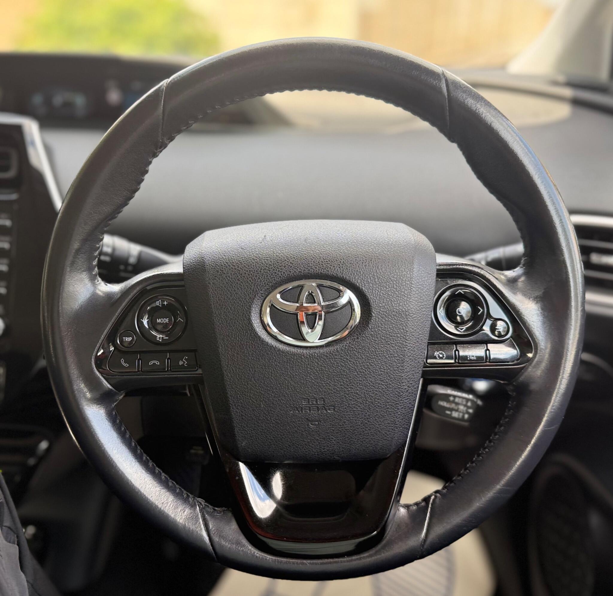 Toyota Prius view 26