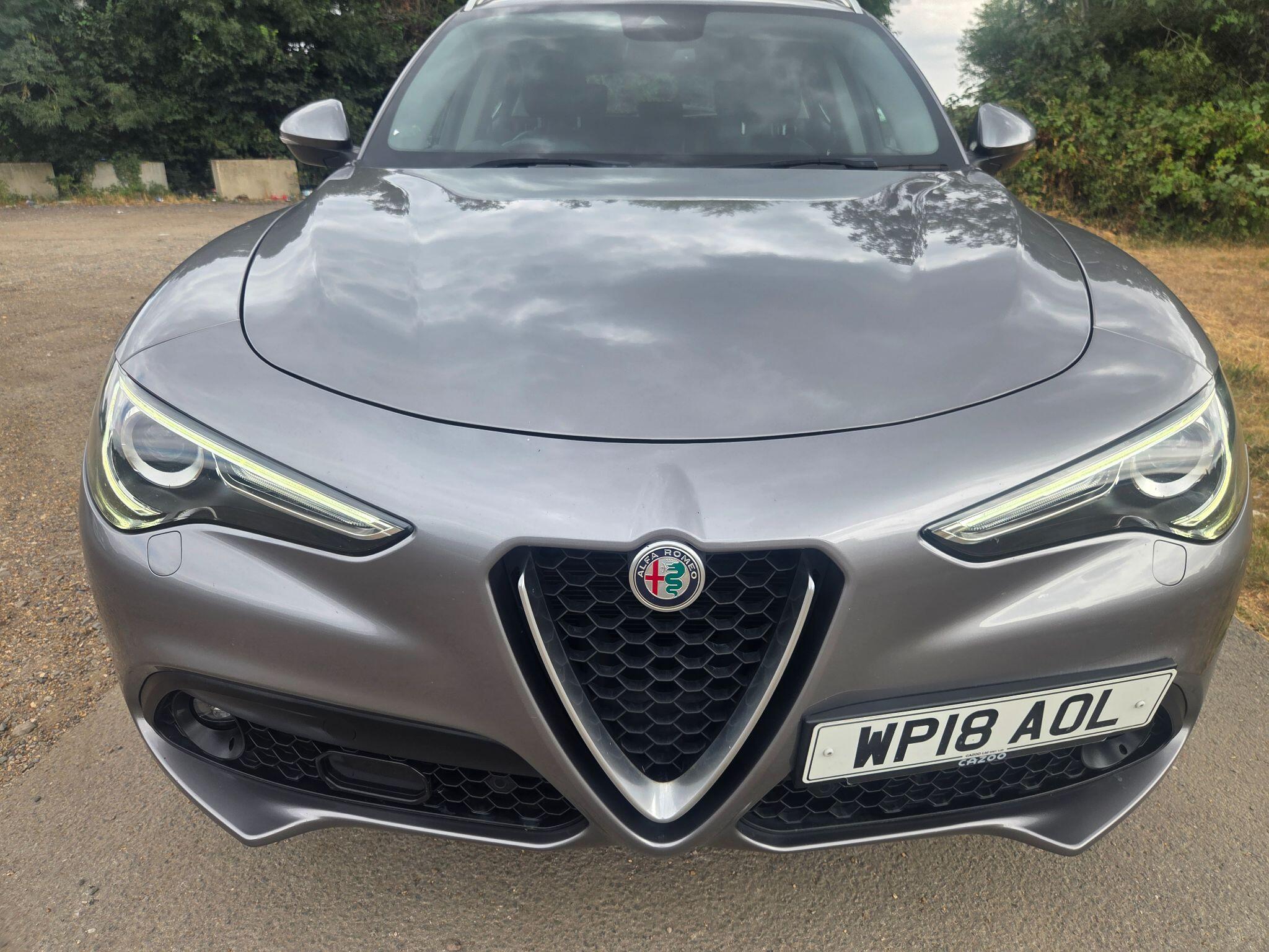 Alfa Romeo Stelvio view 3