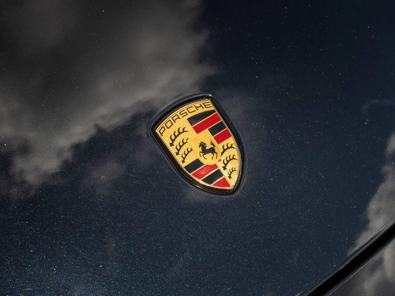 Porsche Taycan view 40