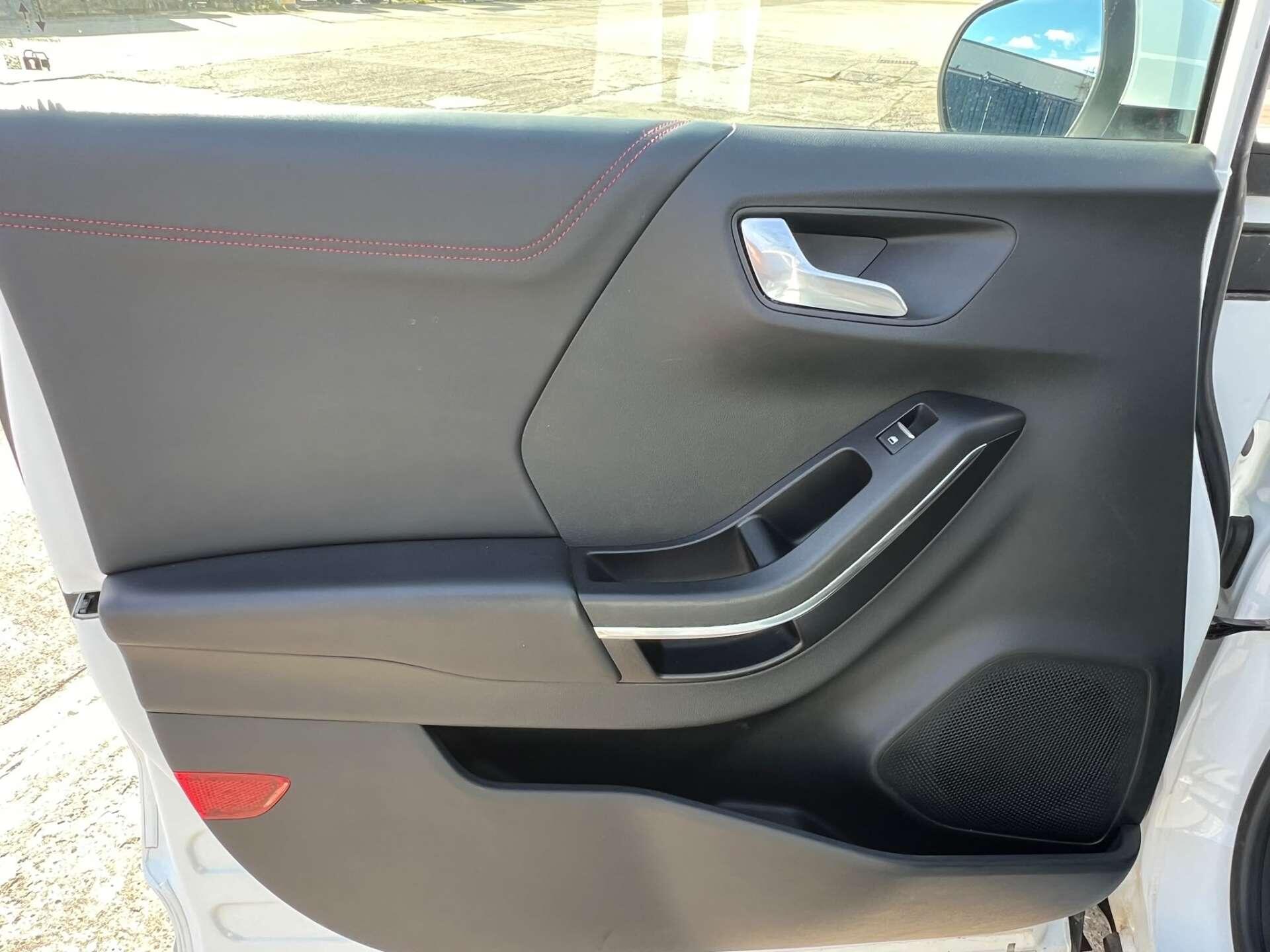 Ford Puma view 42