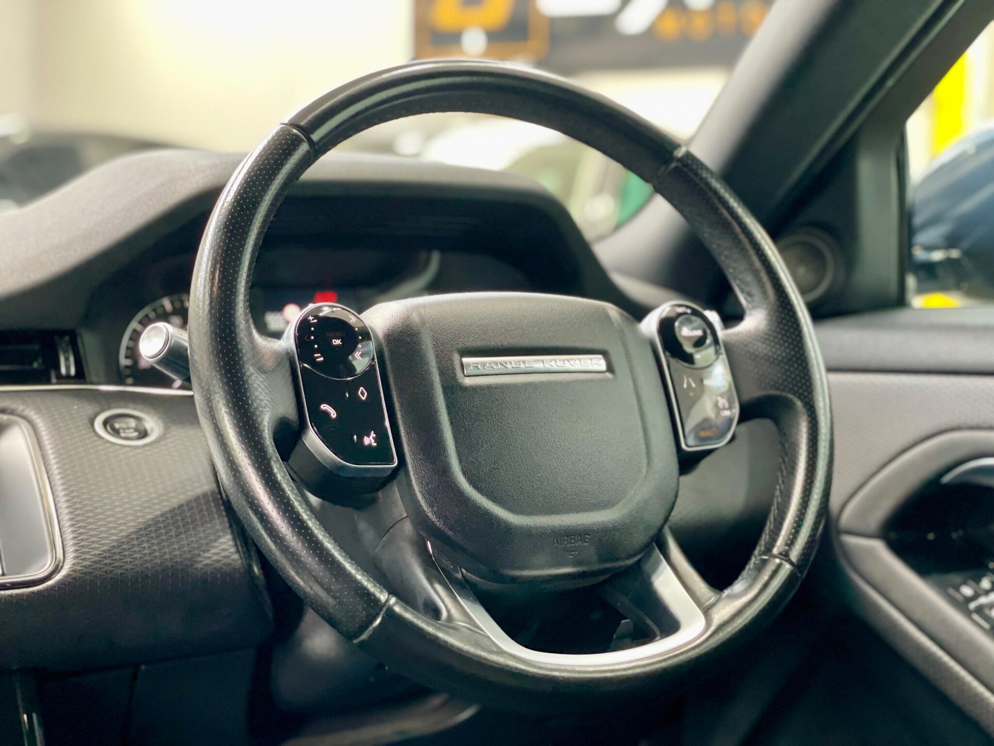 Land Rover Range Rover Evoque view 43