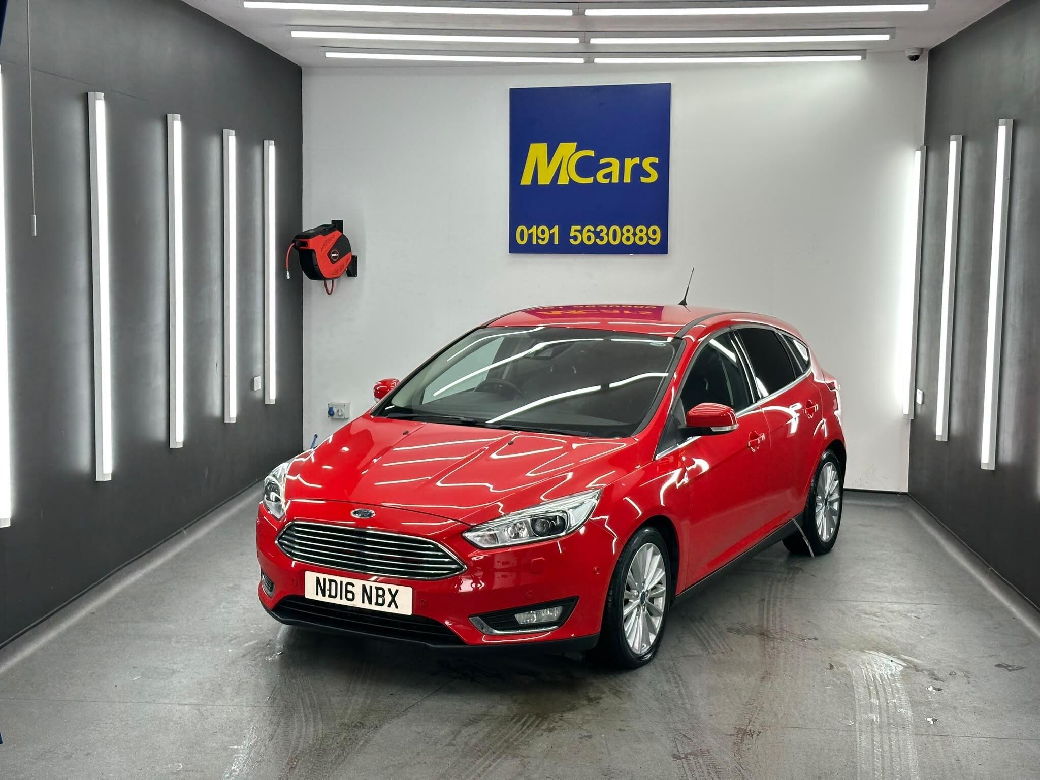 Ford Focus view 5