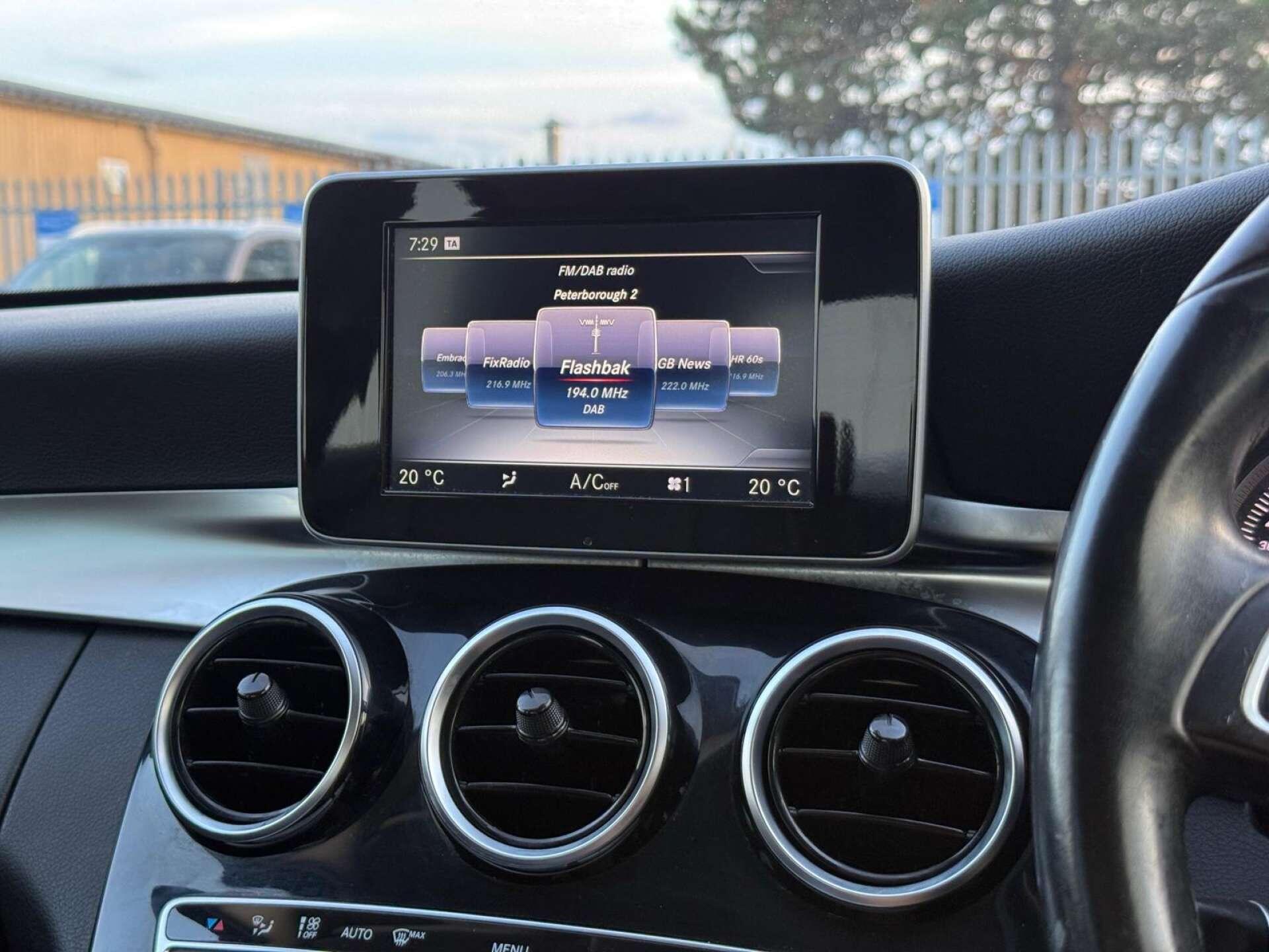 Mercedes-Benz C Class view 69