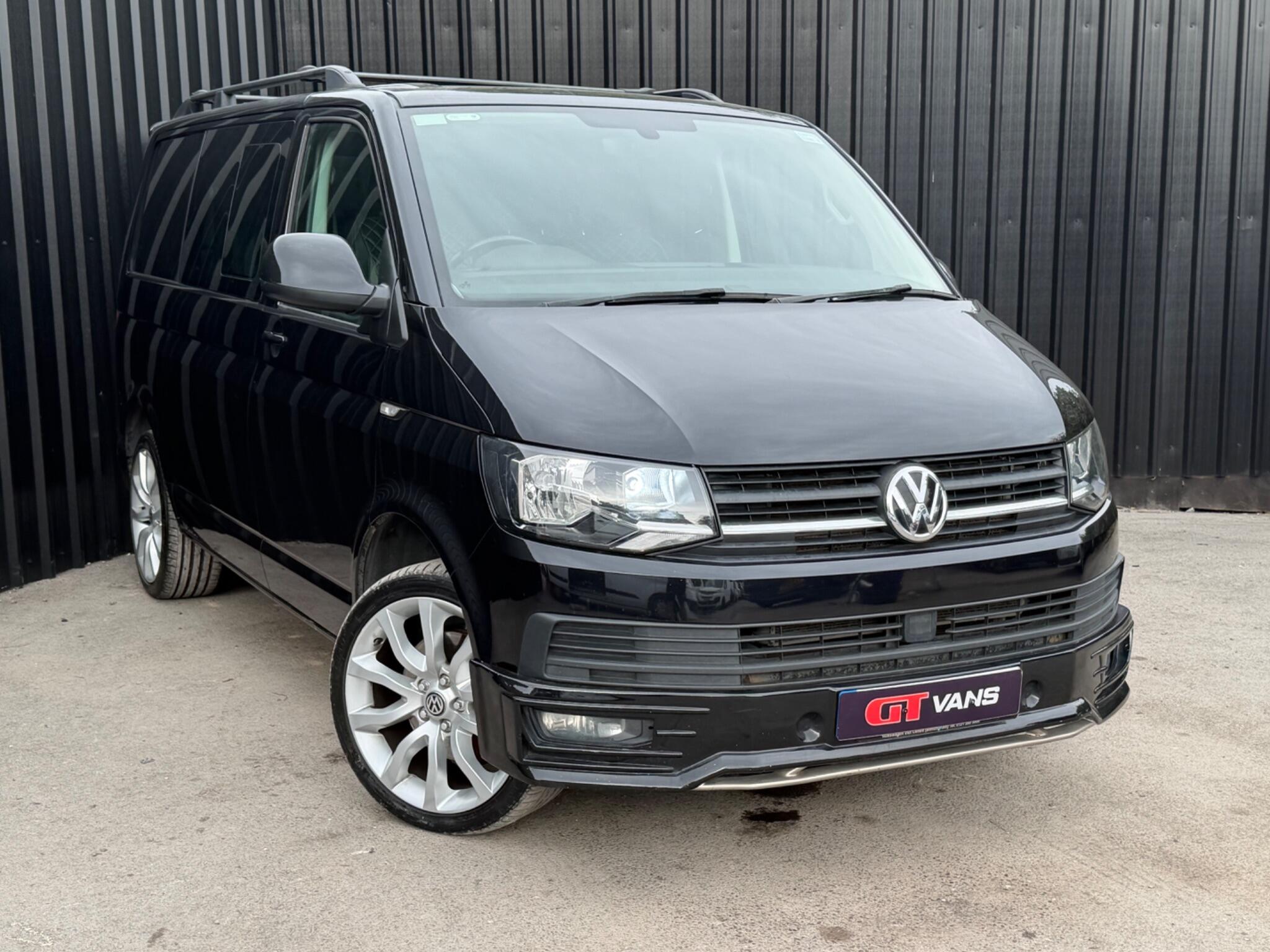 Volkswagen Transporter view 2