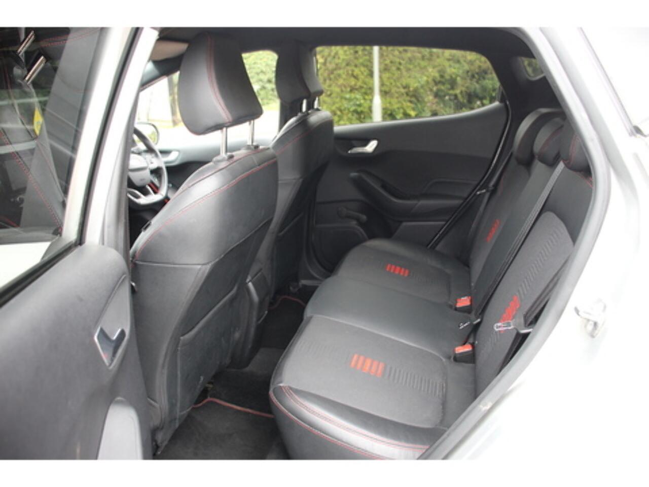 Ford Fiesta view 12