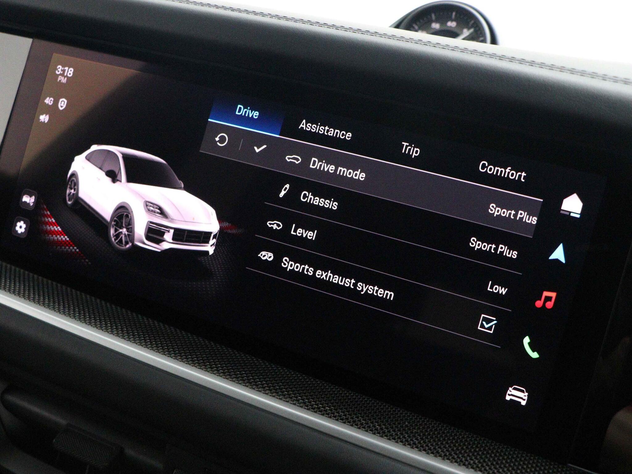 Porsche Cayenne view 48