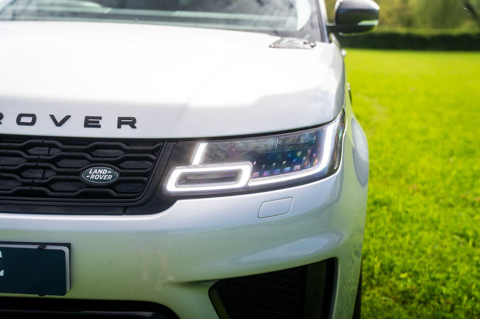 Land Rover Range Rover Sport view 8