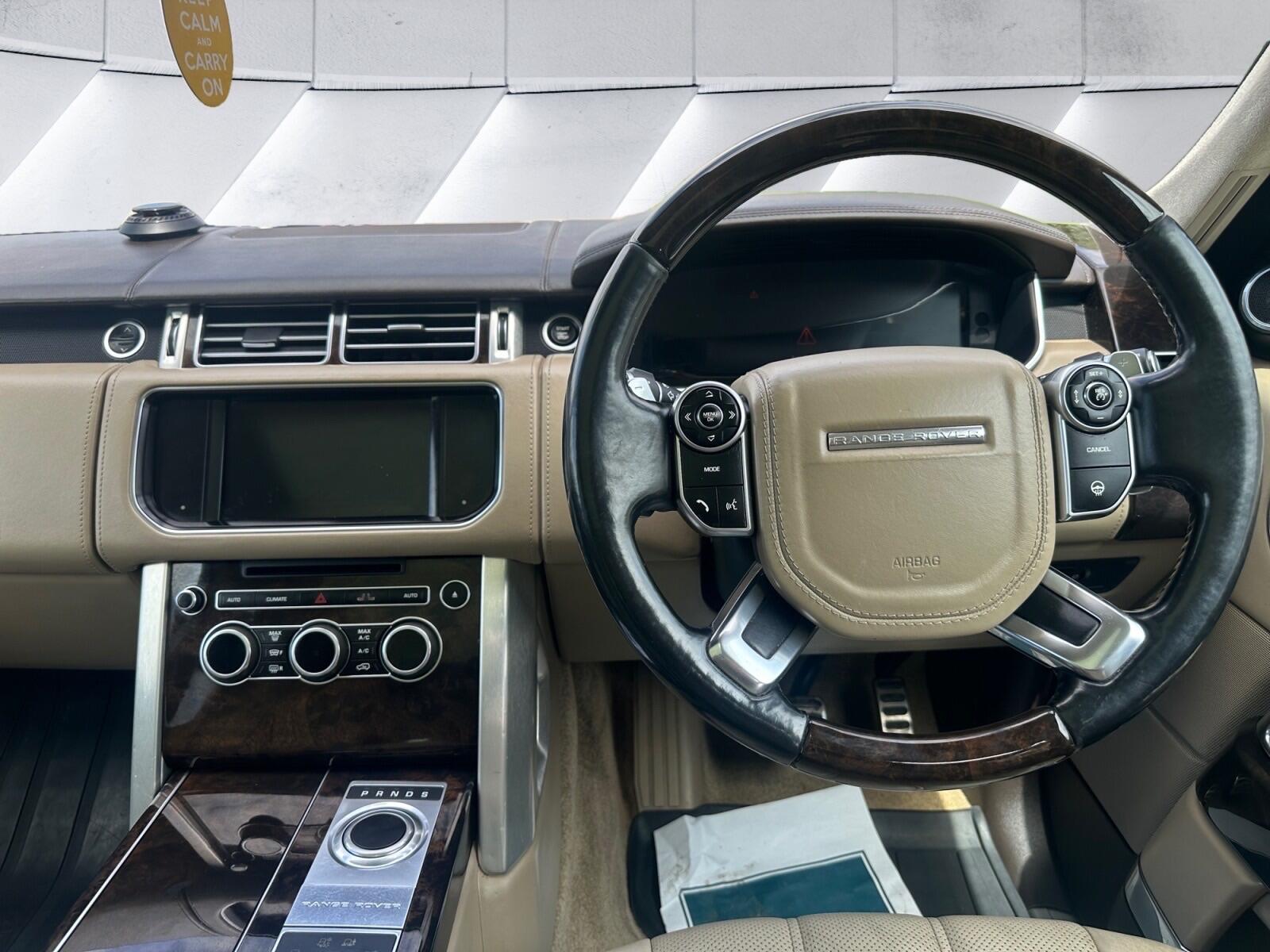 Land Rover Range Rover view 13