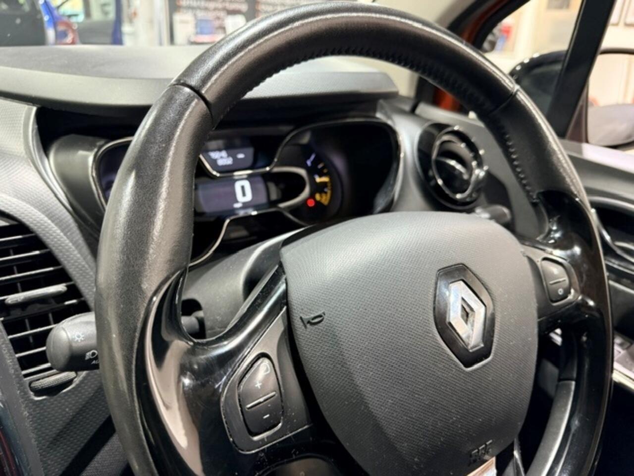 Renault Captur view 14