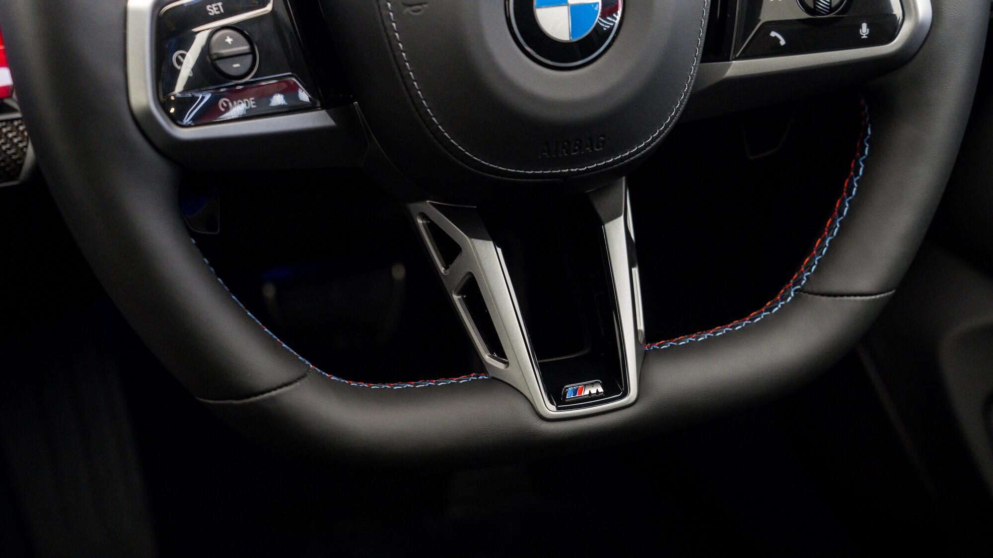 BMW M5 view 15