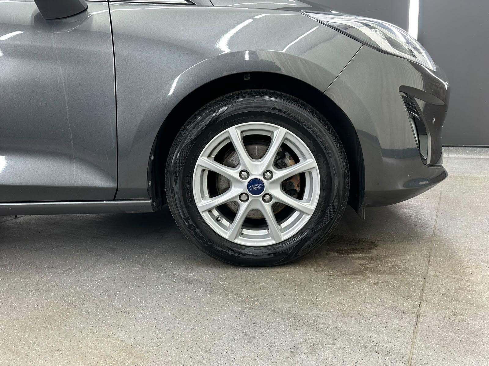 Ford Fiesta view 15