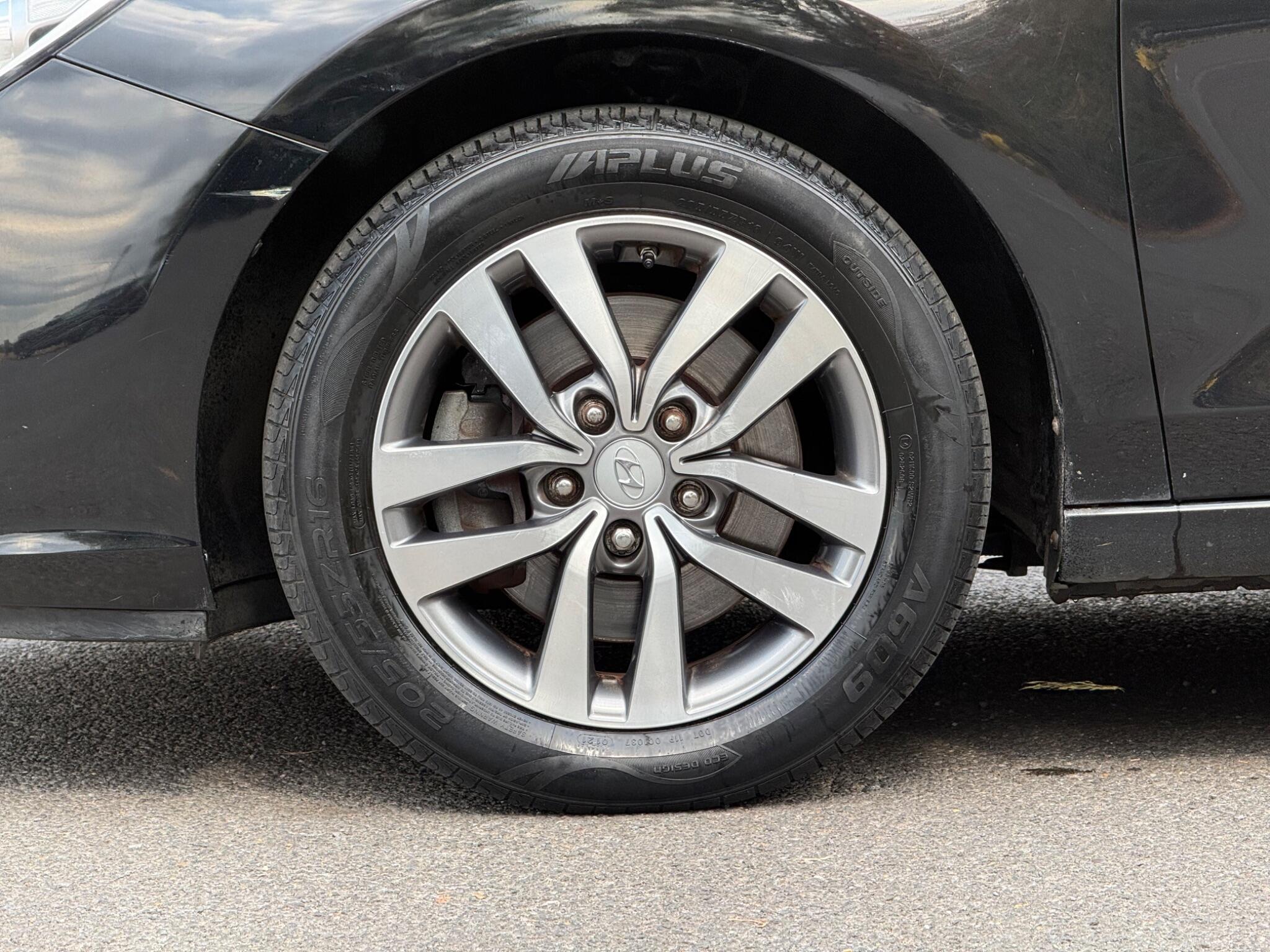 Hyundai i30 view 42
