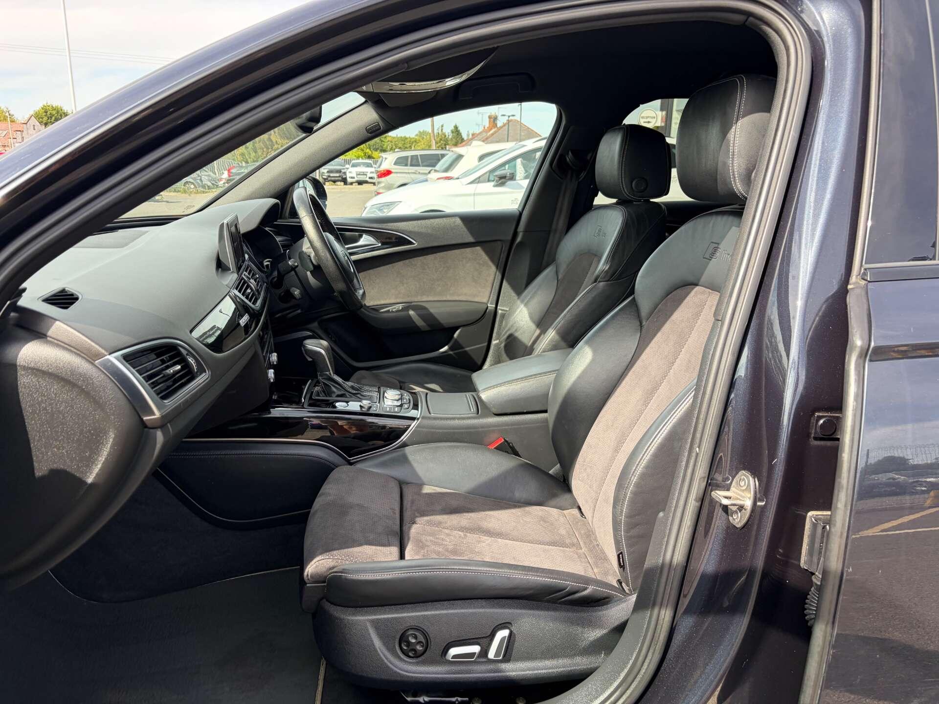Audi A6 view 15