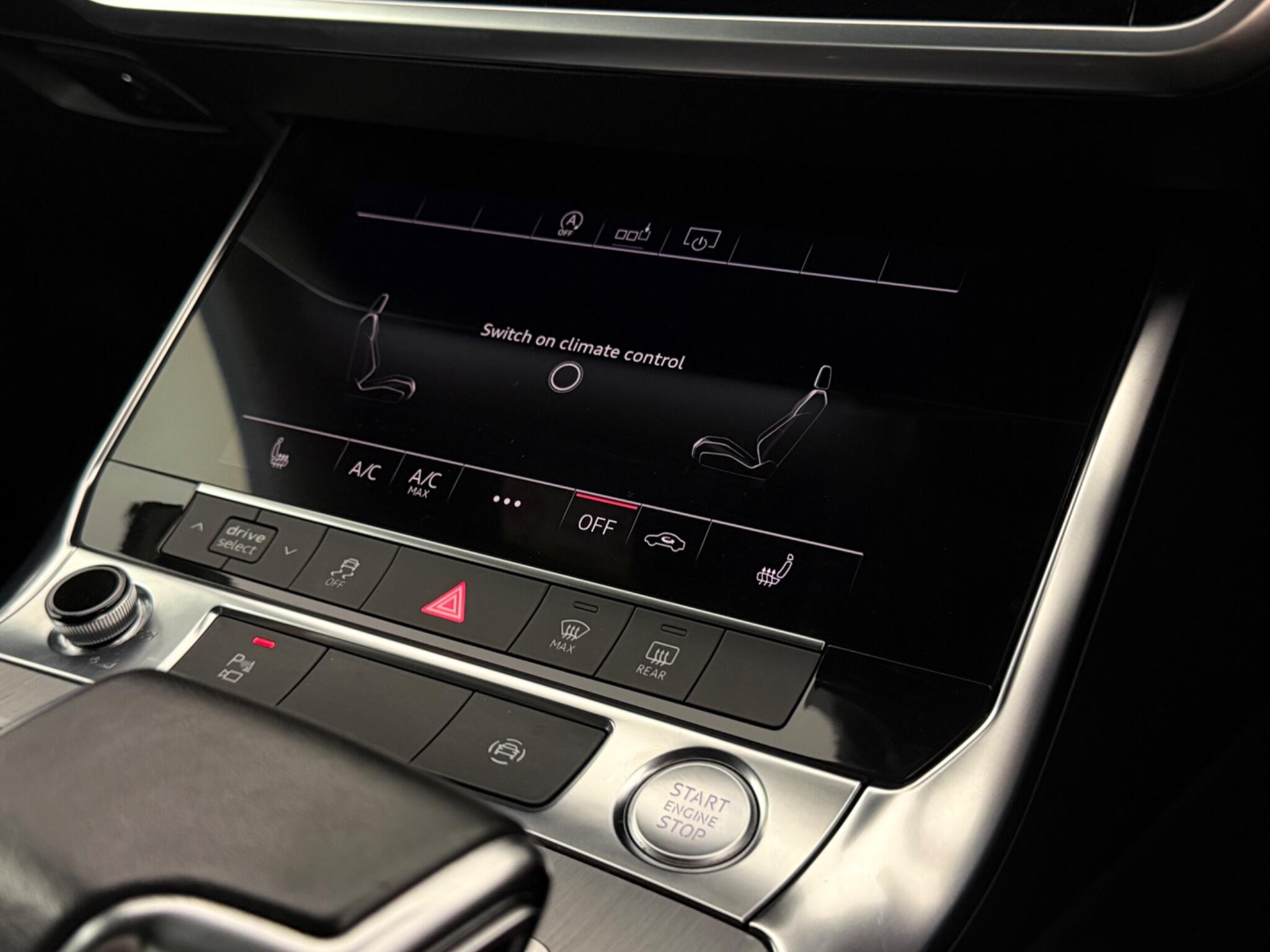 Audi A6 view 30