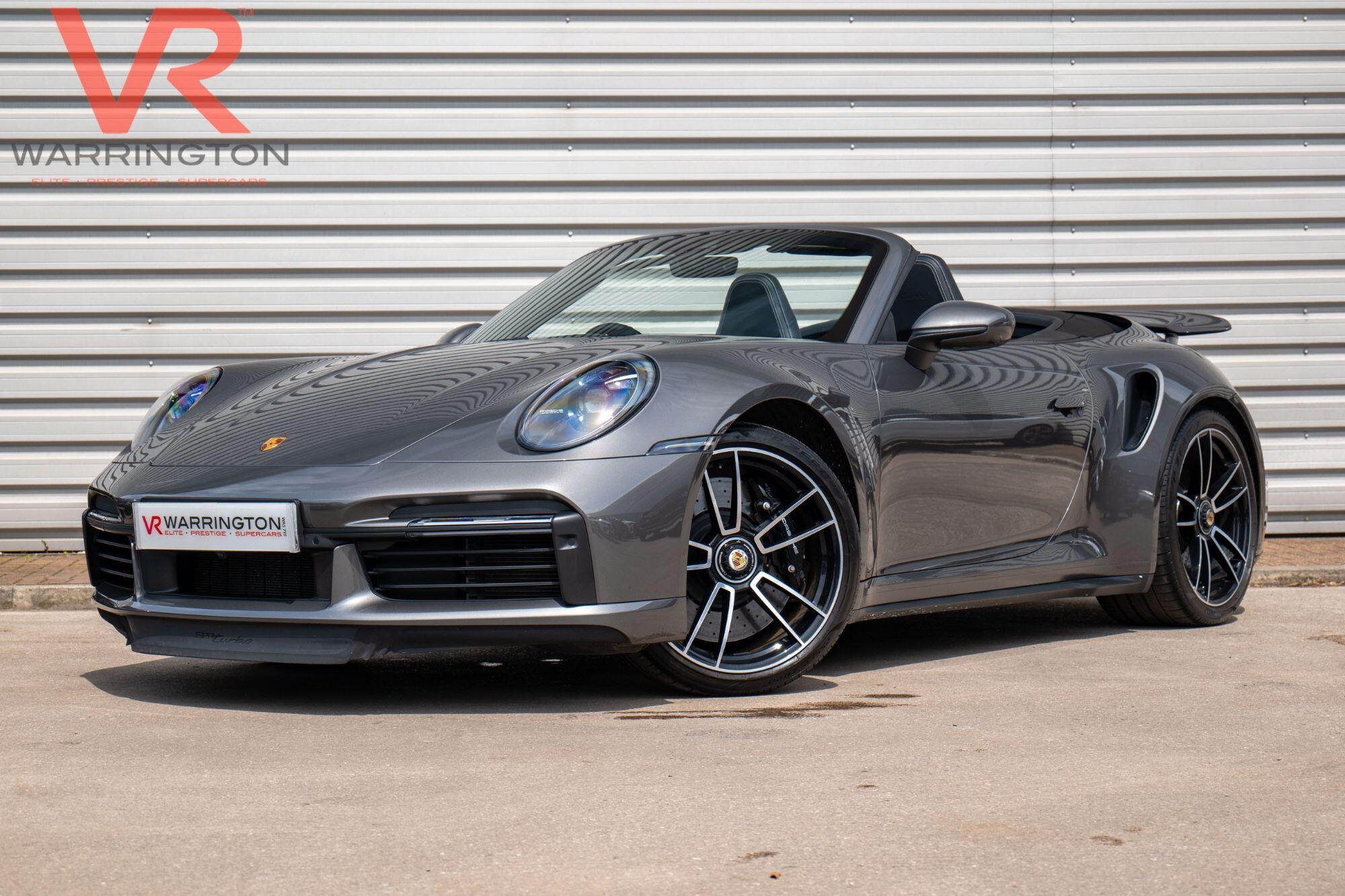Porsche 911 view 6