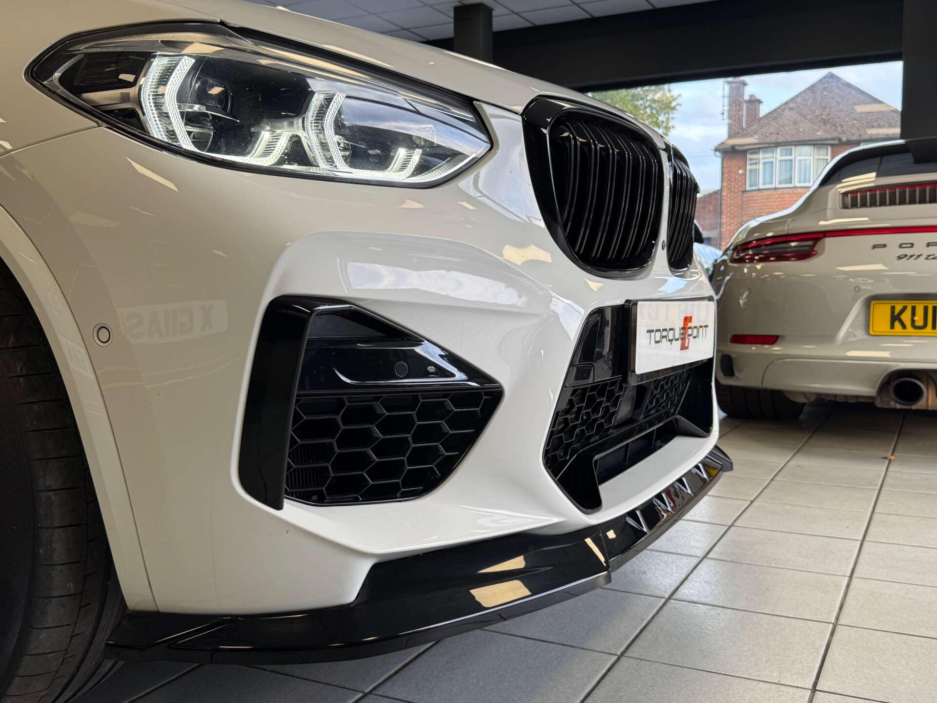BMW X4 M view 10