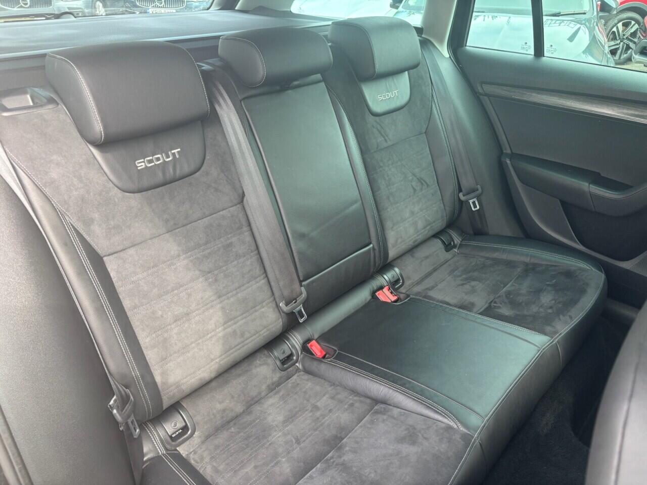 Skoda Octavia view 13