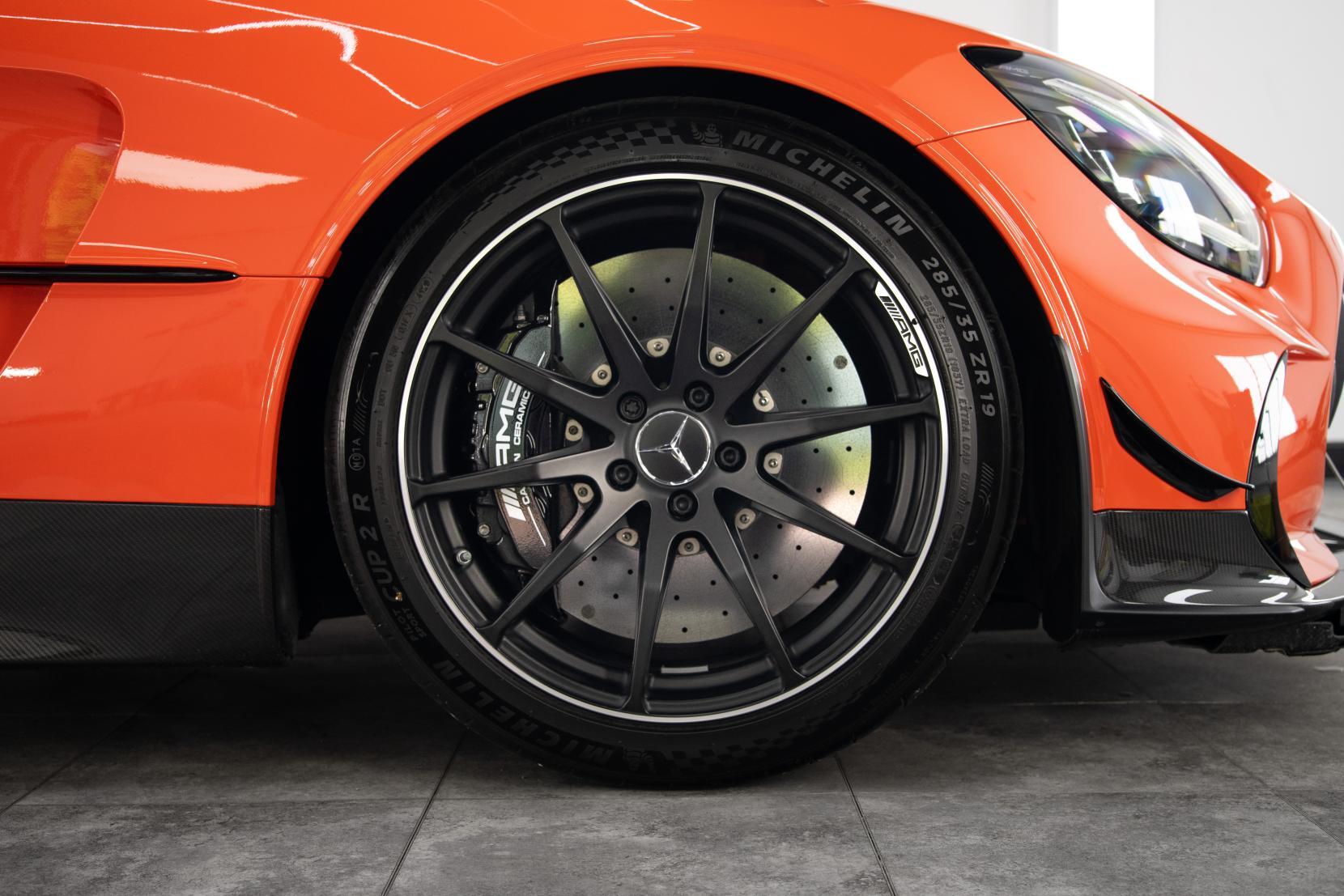 Mercedes-Benz Amg GT view 35