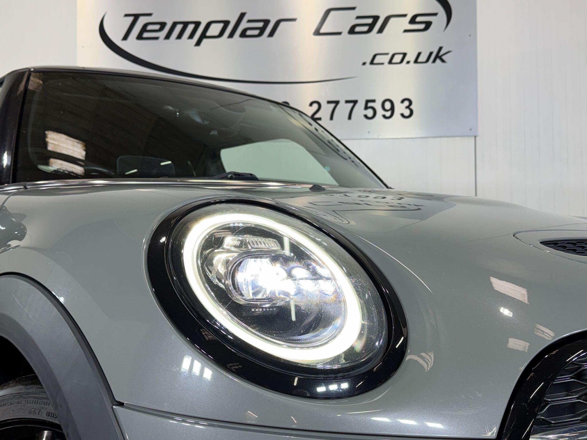 Mini Hatch view 9