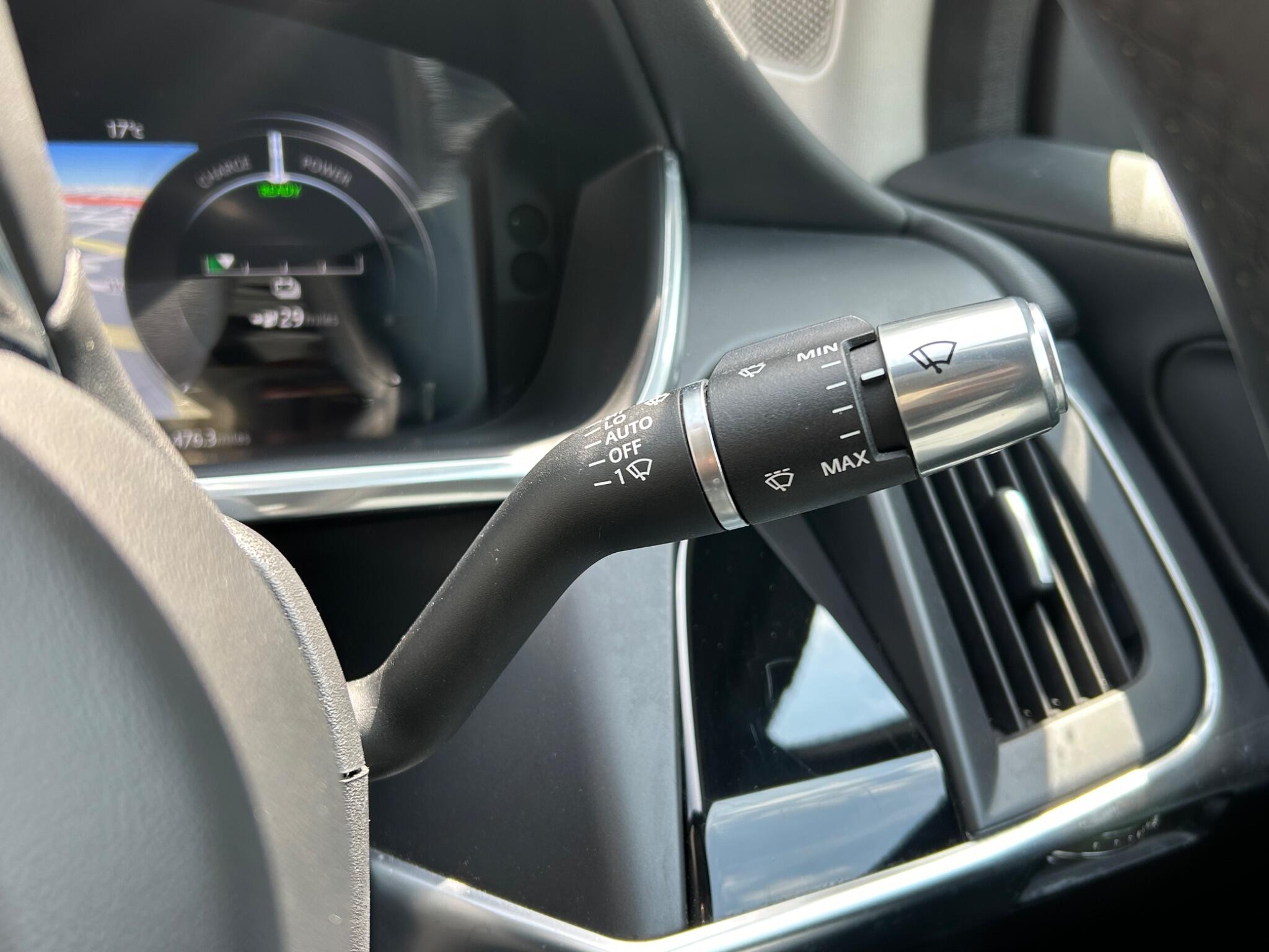 Jaguar I-Pace view 40