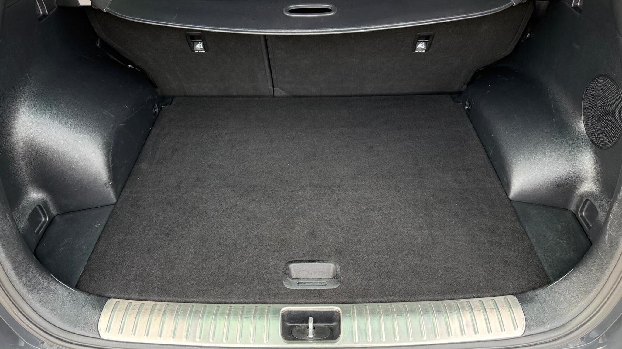 Kia Sportage view 9