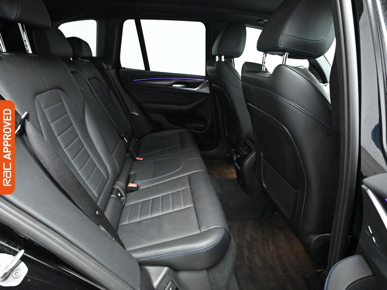 BMW X3 view 14